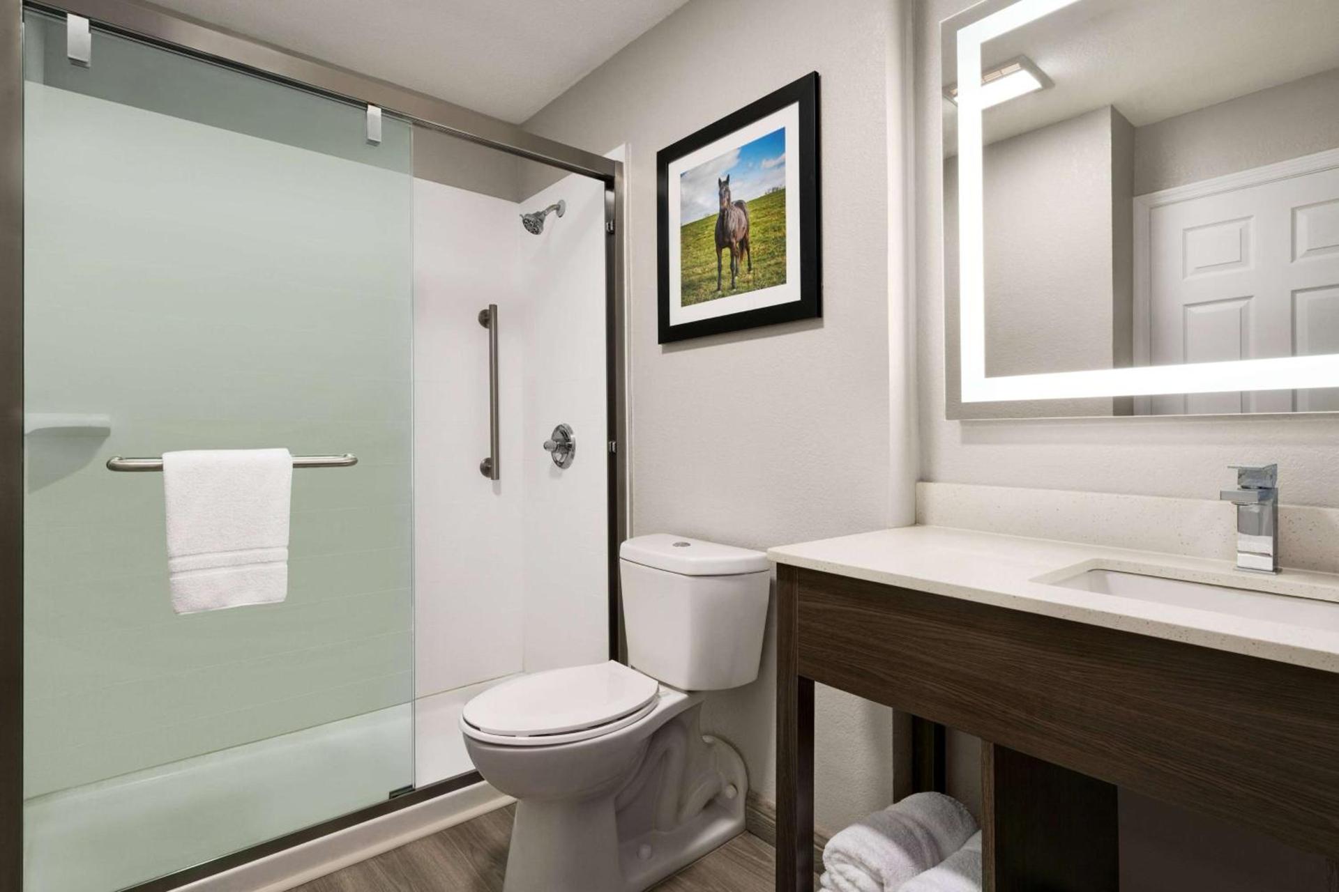 La Quinta Inn Lexington-Horse Park photo 22