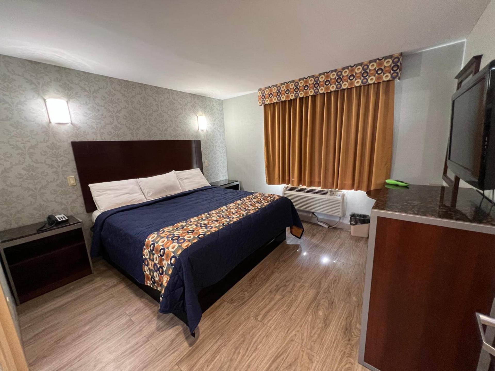 Atlantic Motor Inn photo 17