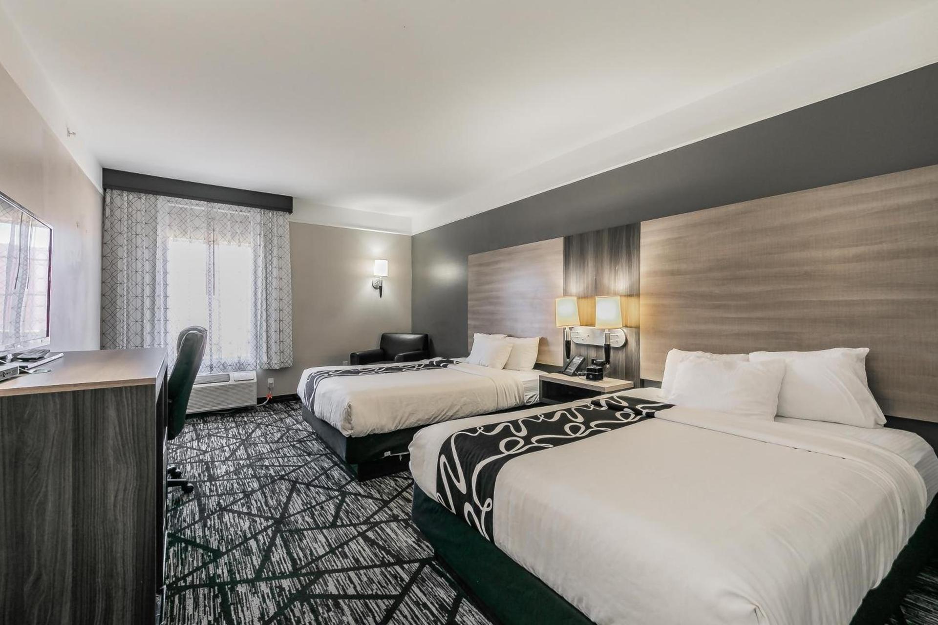 La Quinta by Wyndham Granbury photo 19