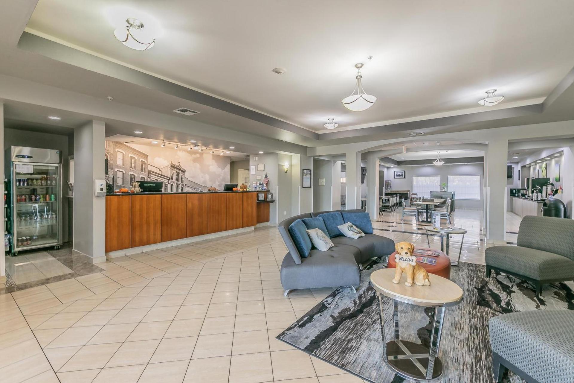 La Quinta by Wyndham Granbury photo 3