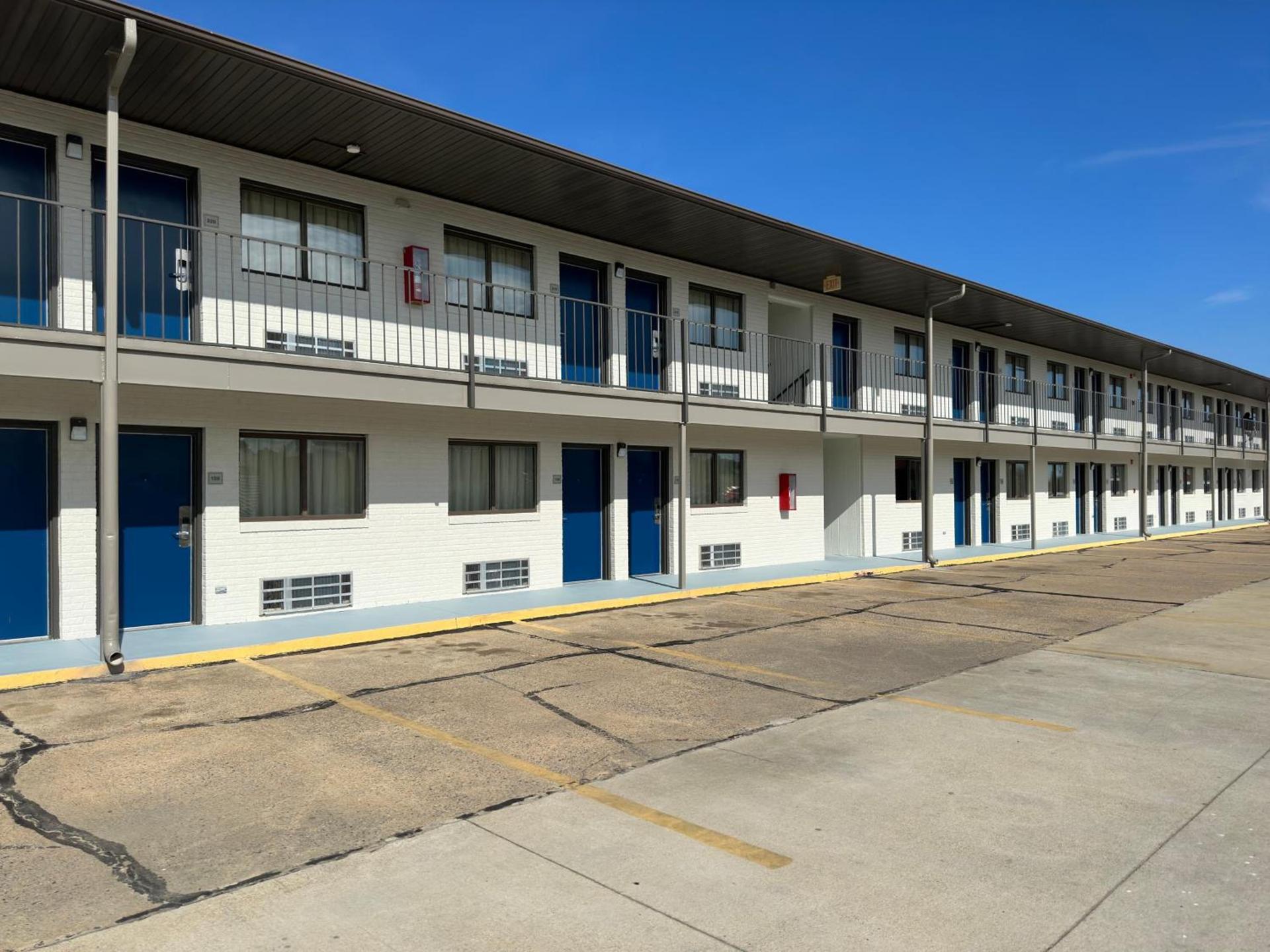 Motel 6-Dyersburg, TN photo 35