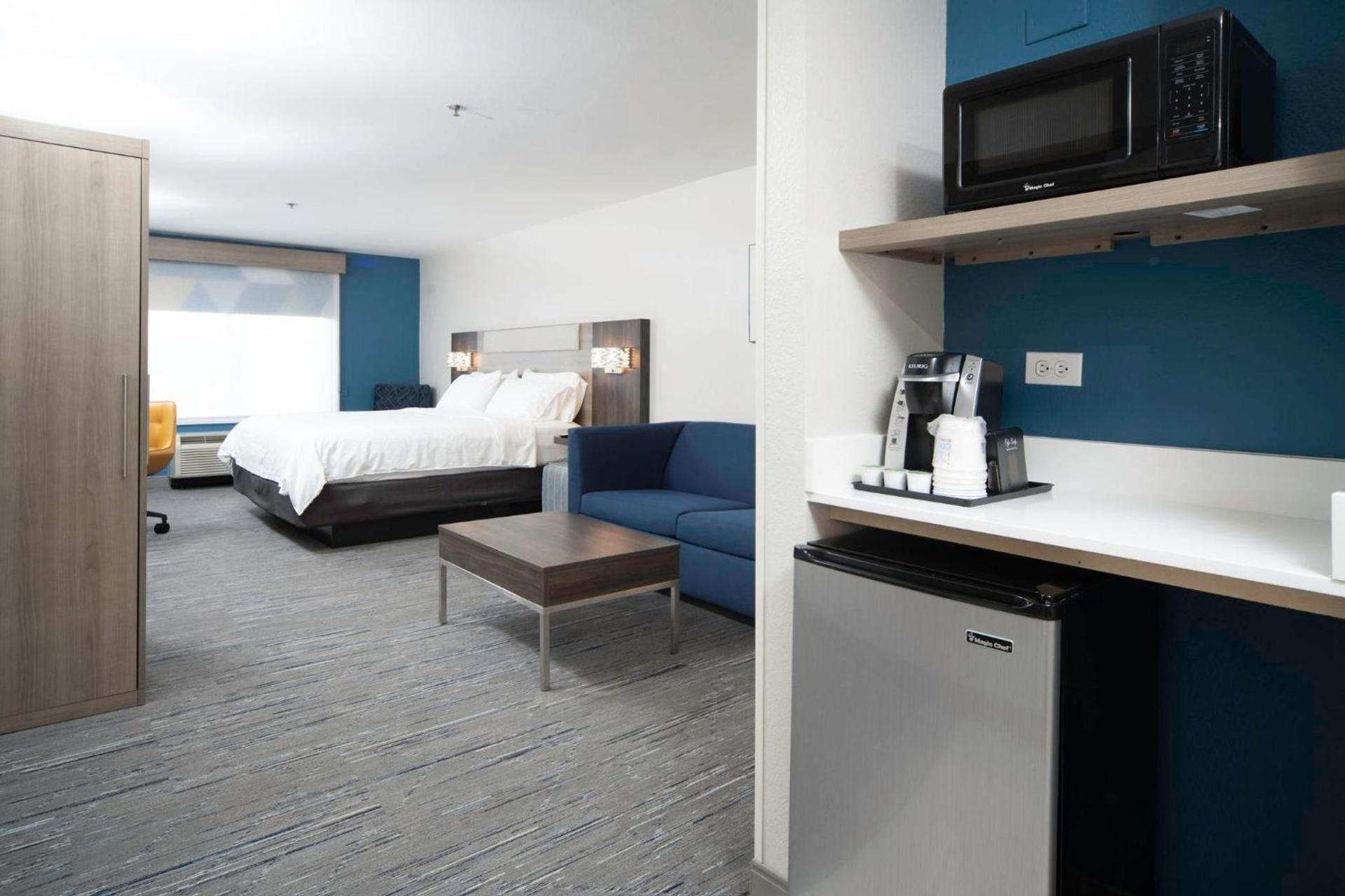 Holiday Inn Express and Suites Atlanta-Johns Creek by IHG photo 87