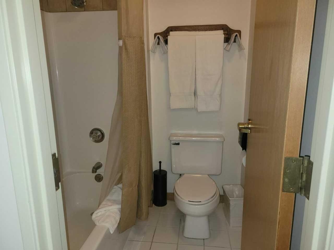Brook Pointe Resort photo 46