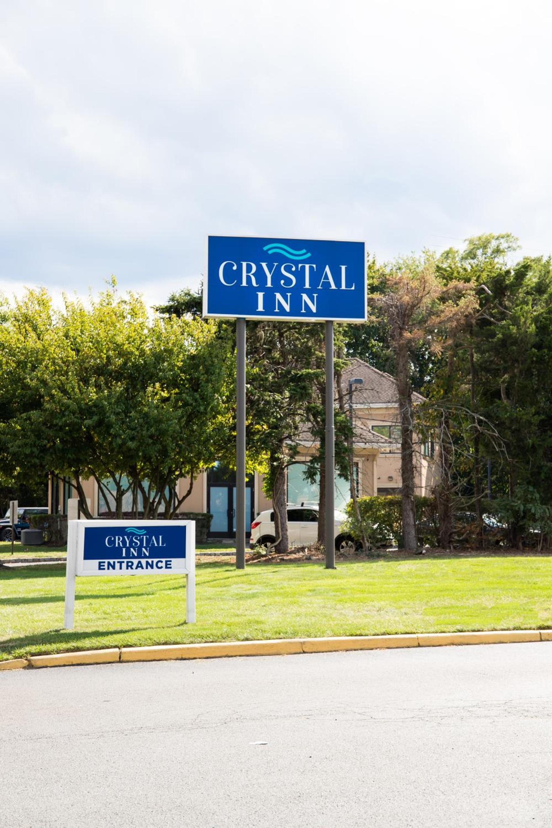 Crystal Inn Eatontown photo 13