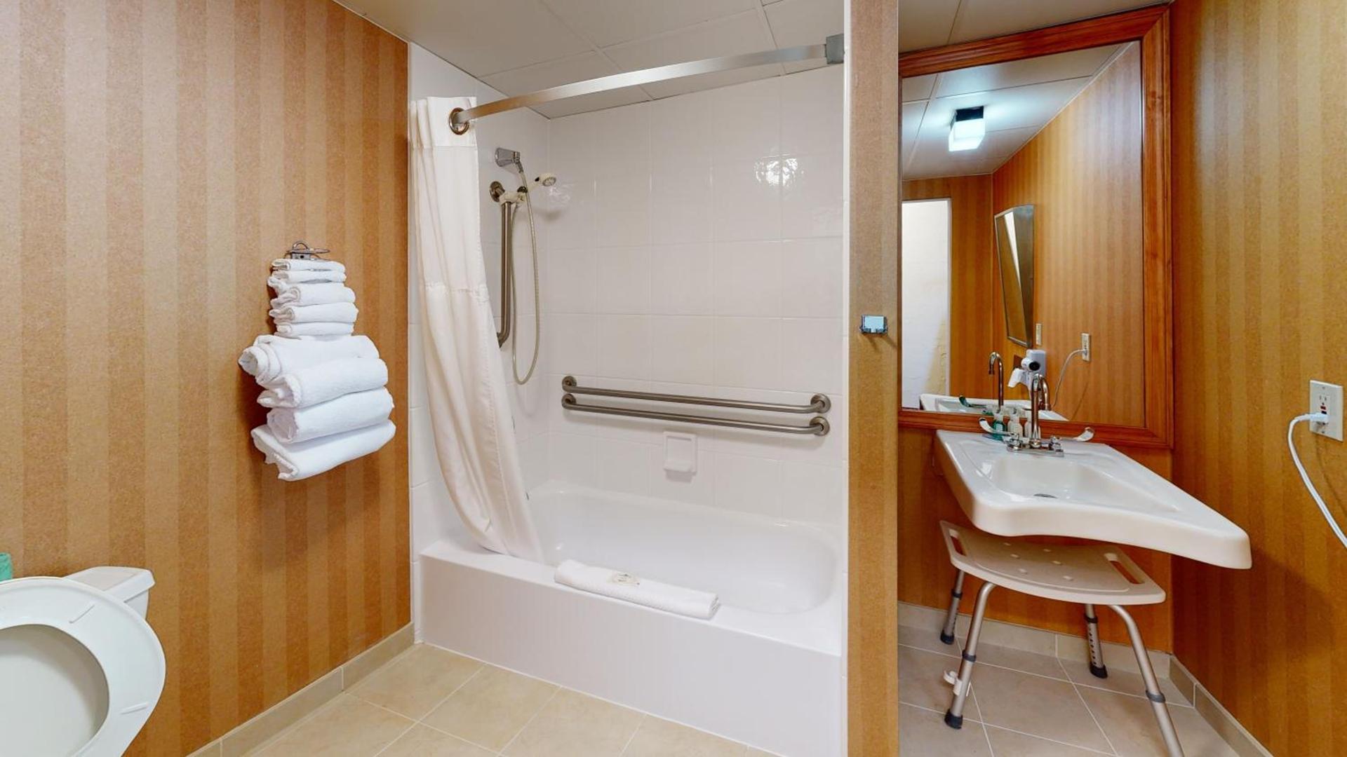Quality Inn Bangor Airport photo 28