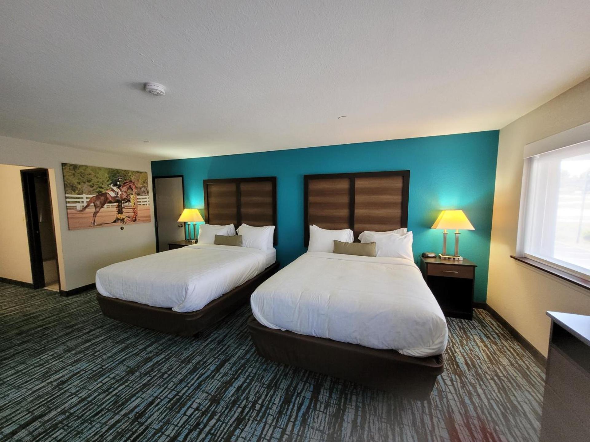 Clarion Pointe Harrodsburg-Danville photo 50