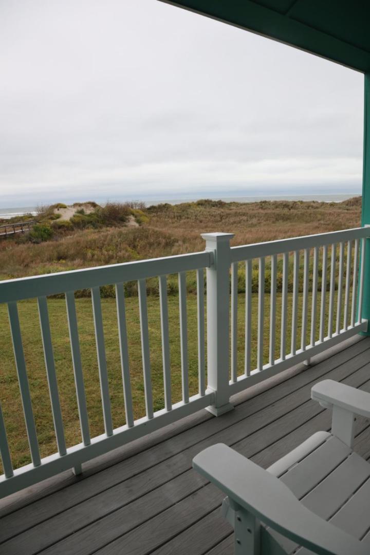 Executive Keys Condominiums on the Beach photo 46