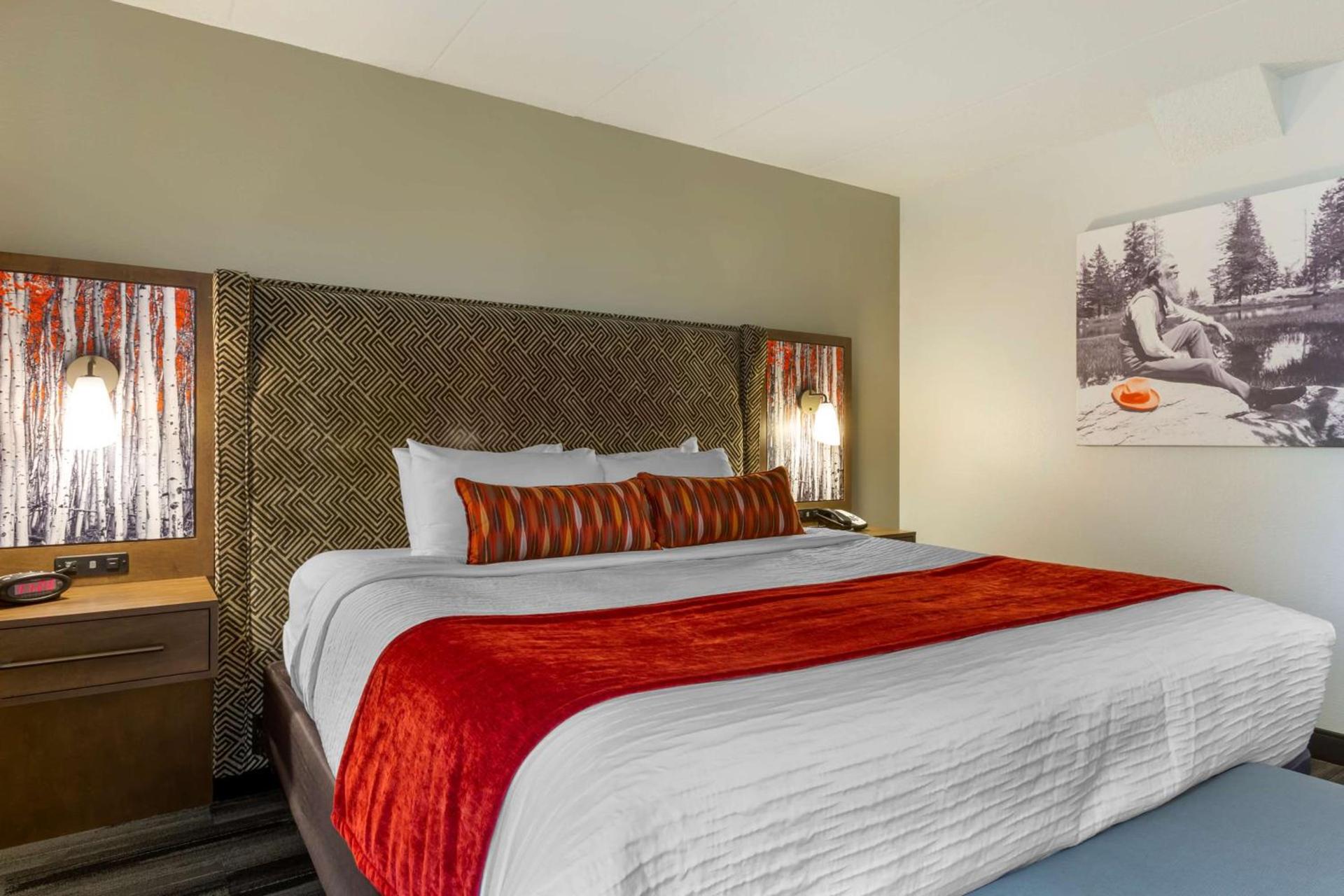 Best Western Plus McCall Lodge and Suites photo 11
