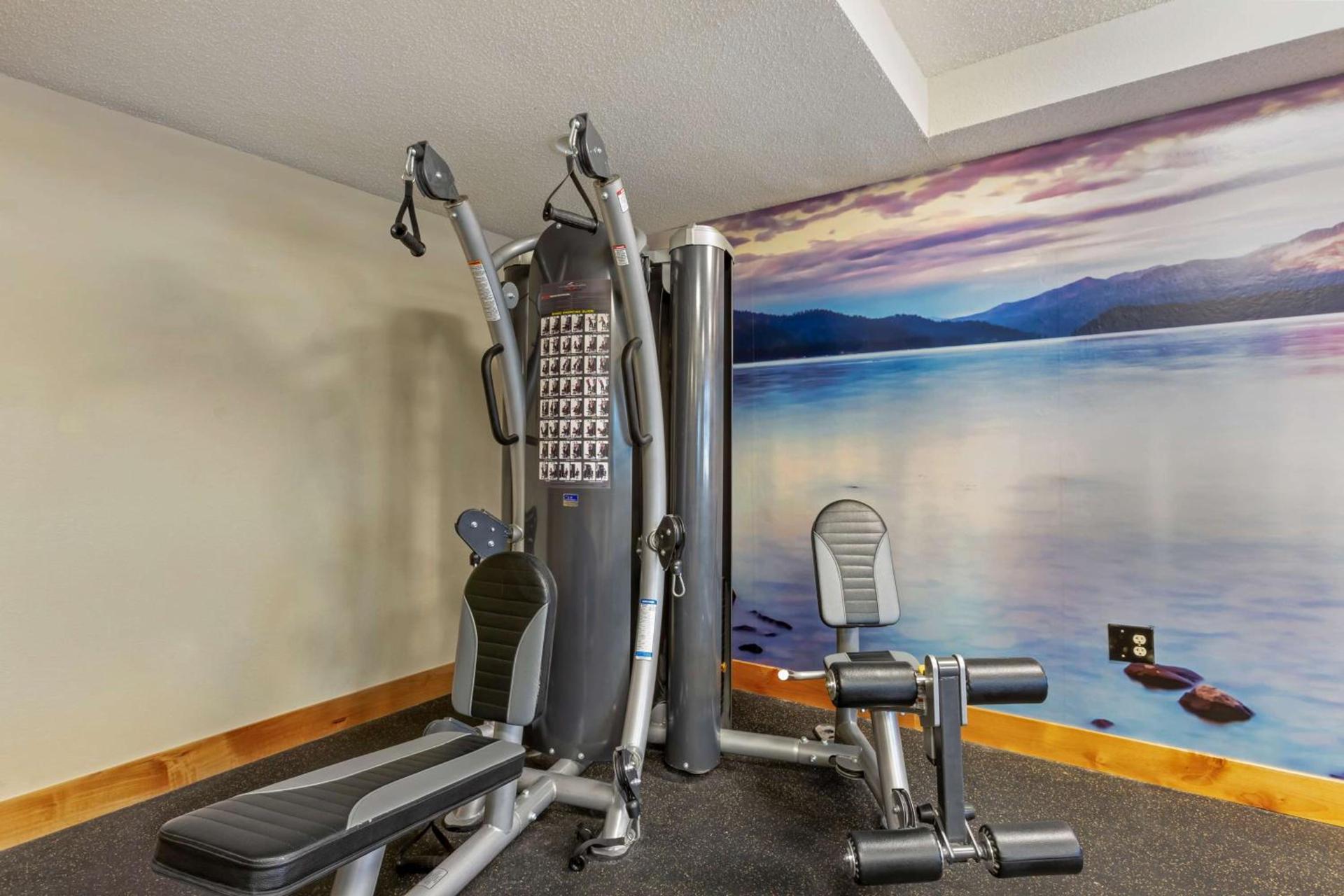 Best Western Plus McCall Lodge and Suites photo 46