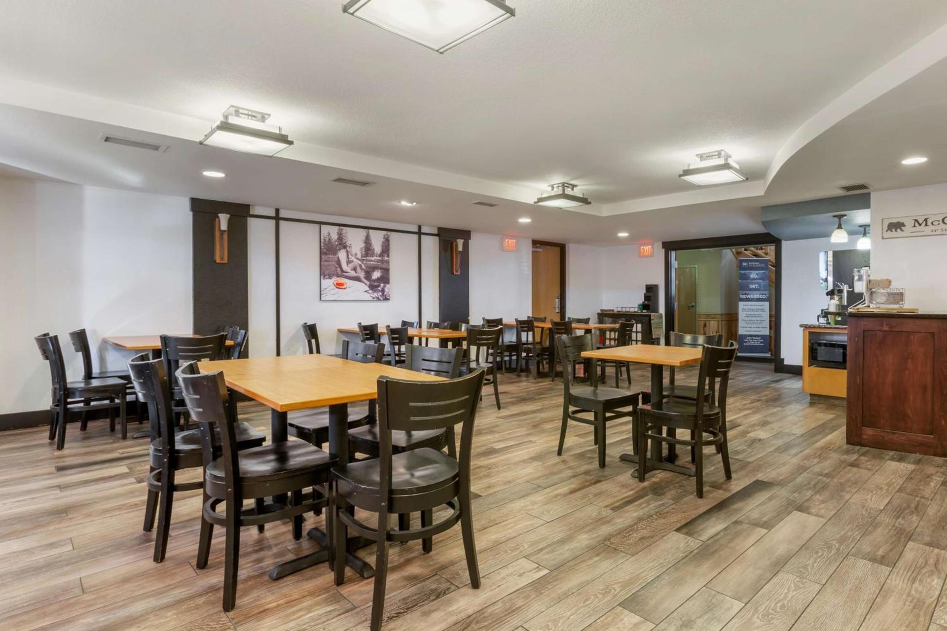 Best Western Plus McCall Lodge and Suites photo 6