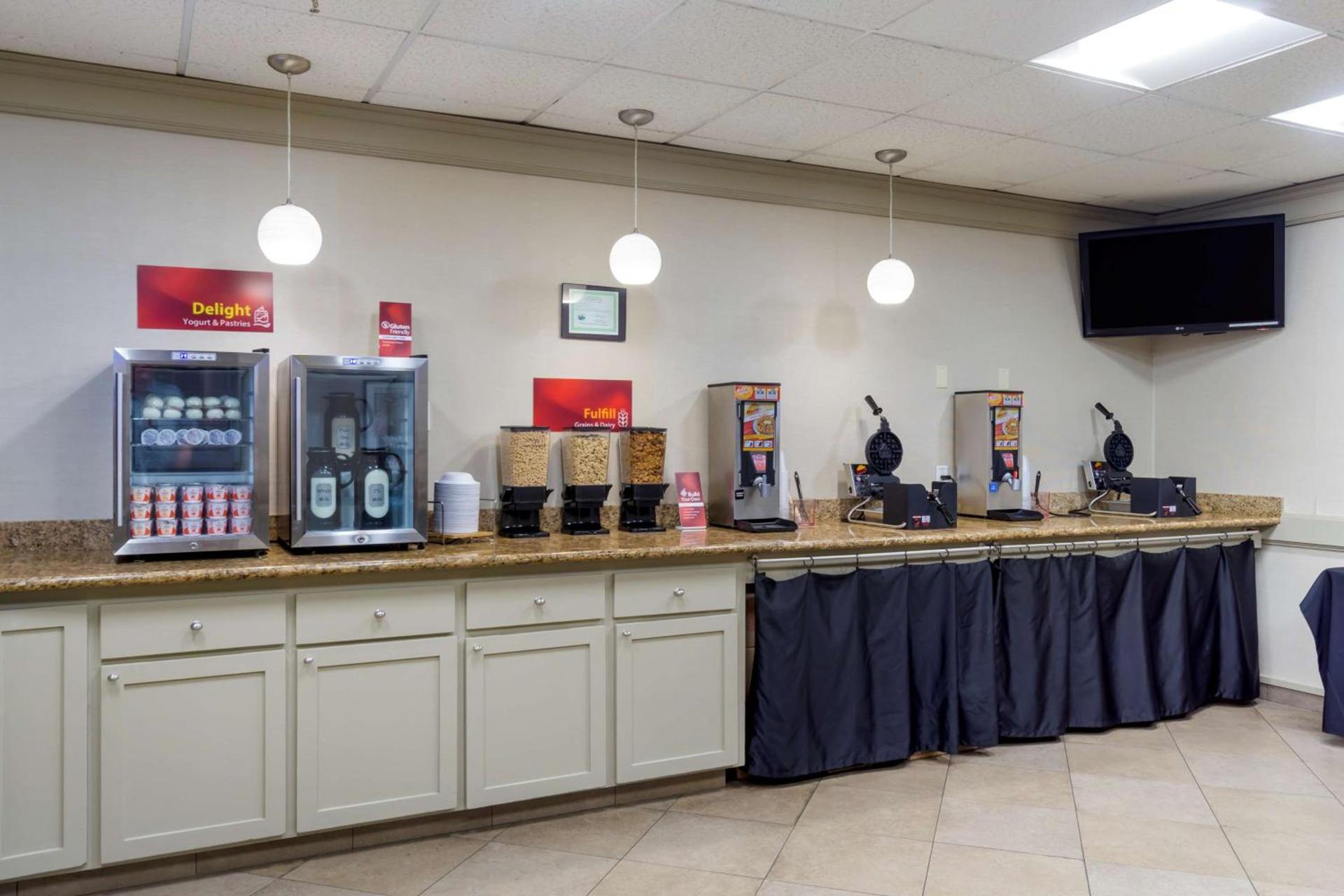 Best Western Plus Oak Harbor Hotel & Conference Center photo 5