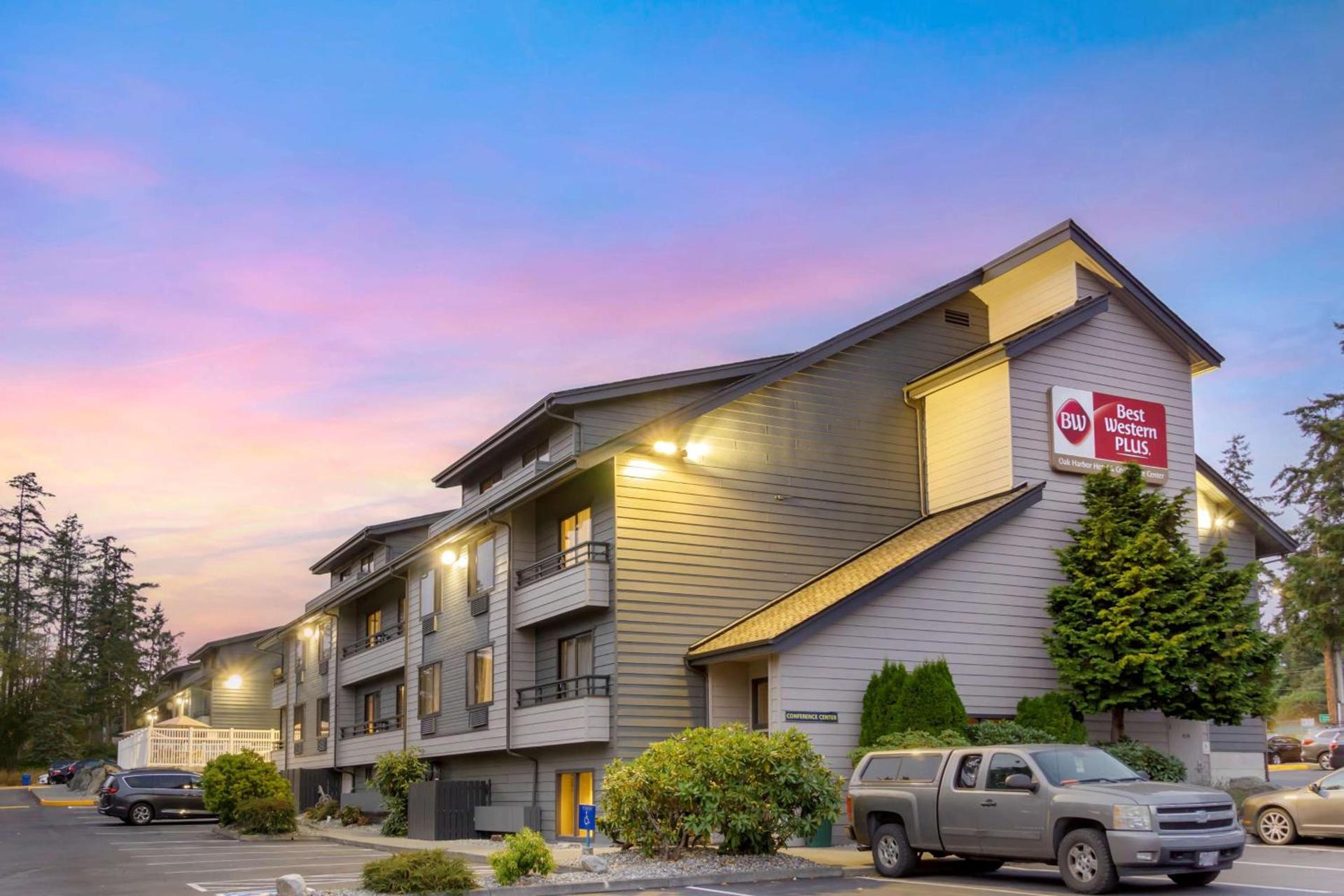 Best Western Plus Oak Harbor Hotel & Conference Center photo 48