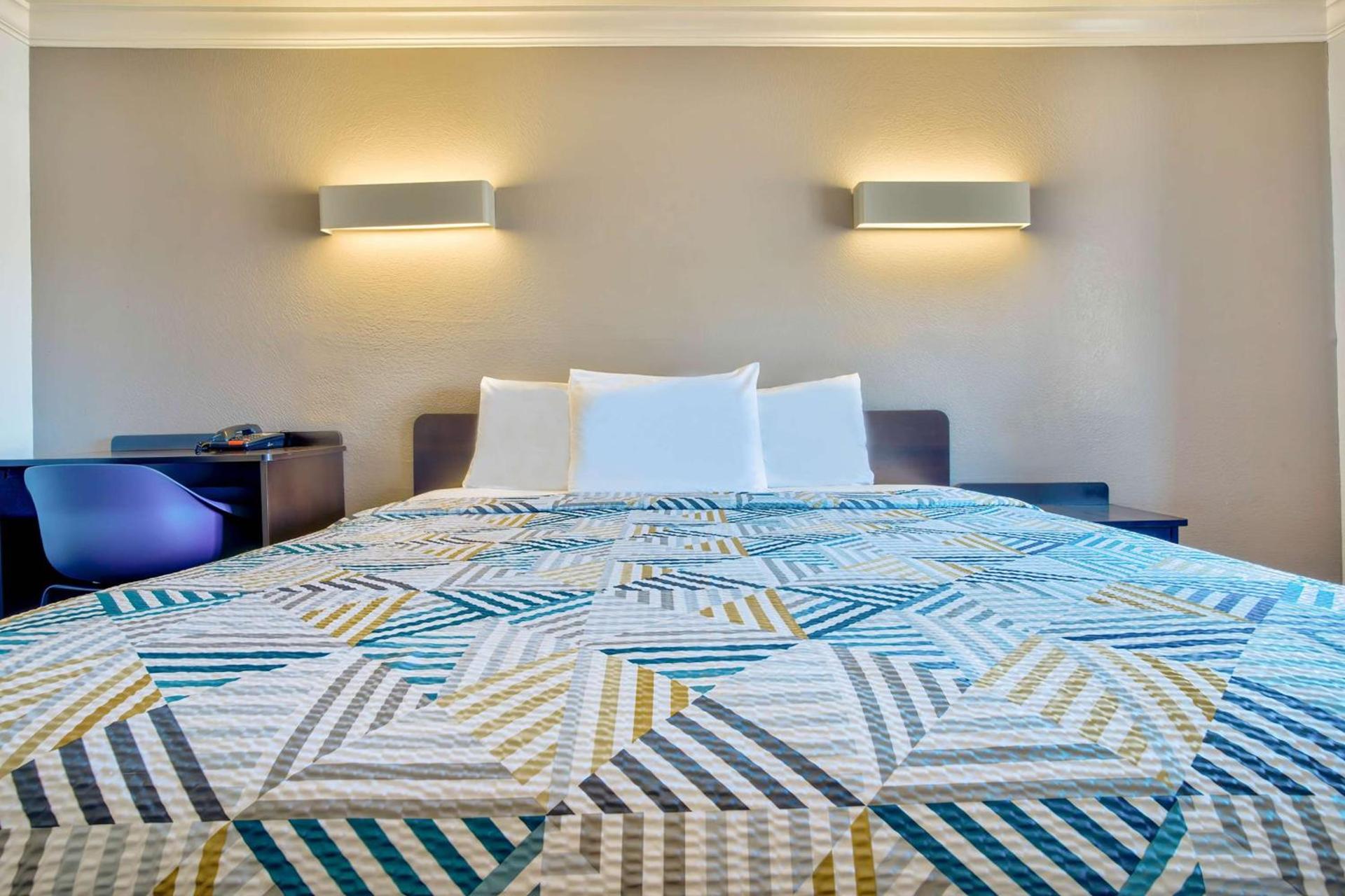 Motel 6-Menifee, CA photo 8