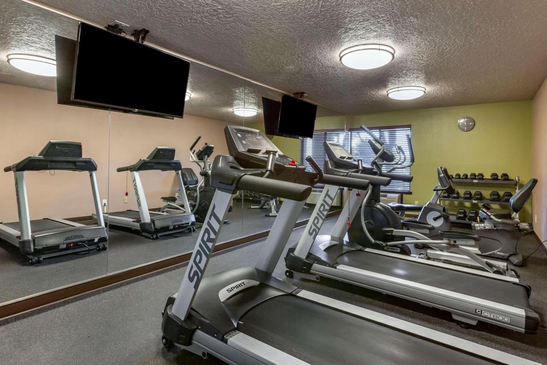 Best Western Airport Albuquerque InnSuites Hotel & Suites photo 8