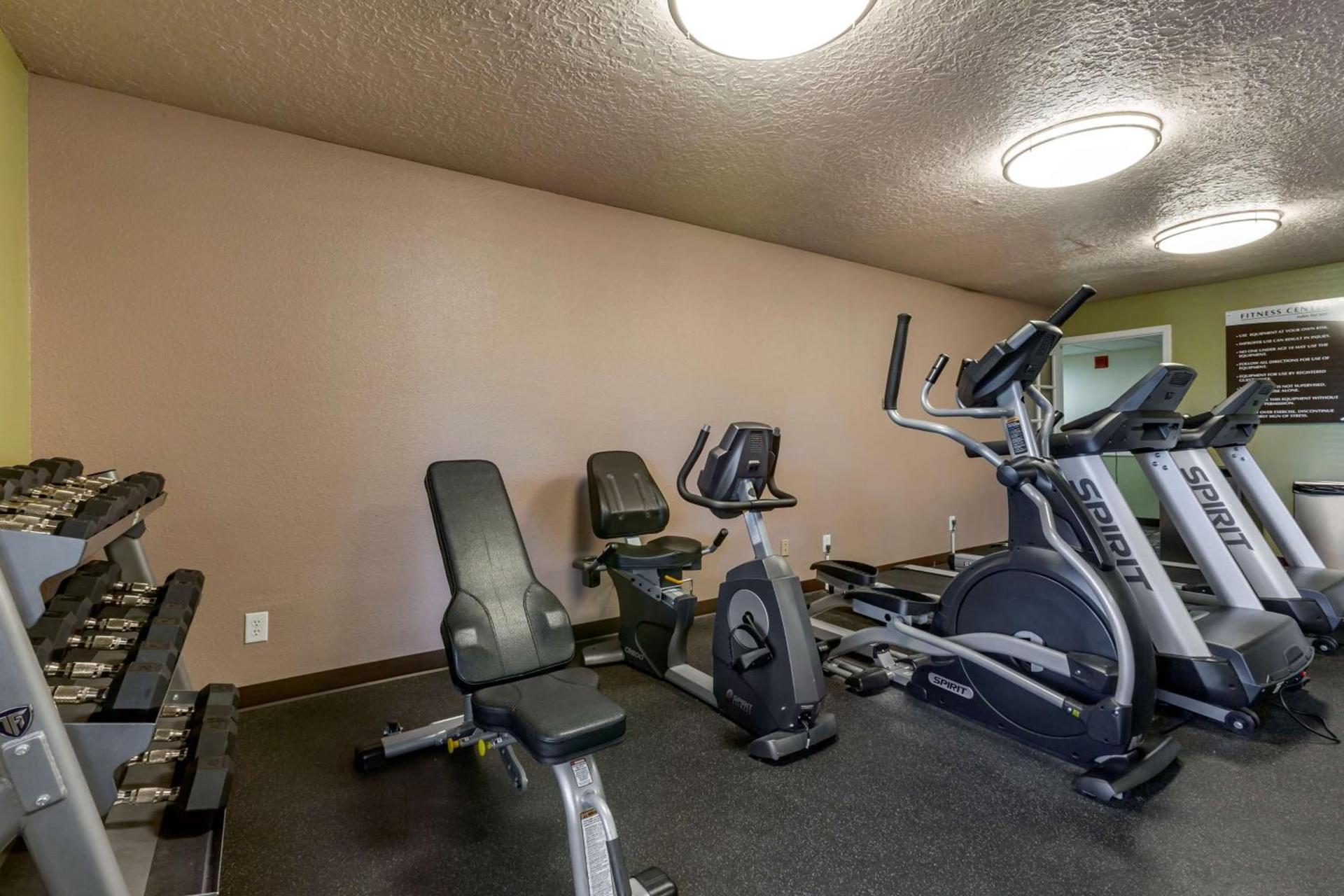 Best Western Airport Albuquerque InnSuites Hotel & Suites photo 33