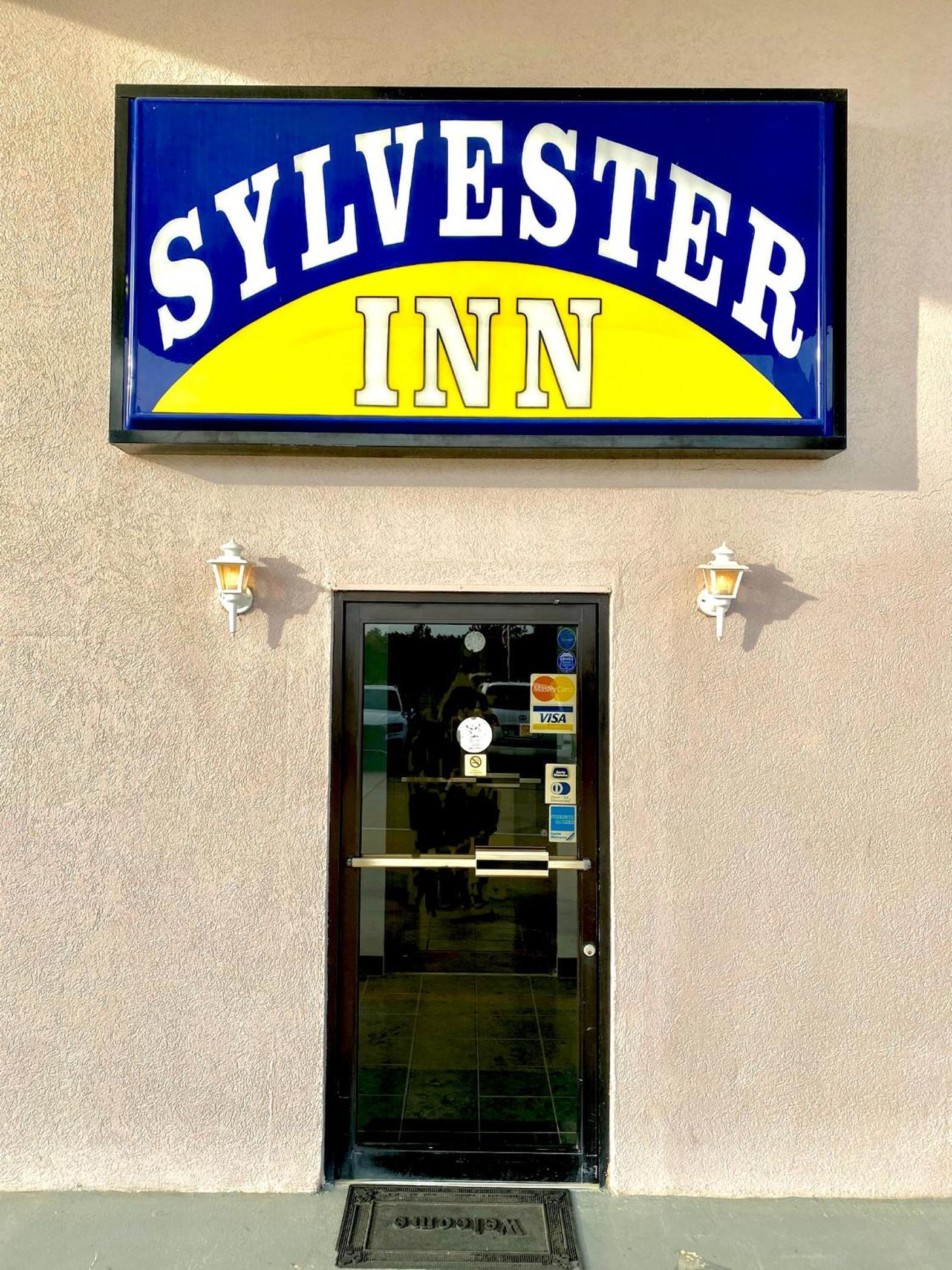 Sylvester Inn photo 5