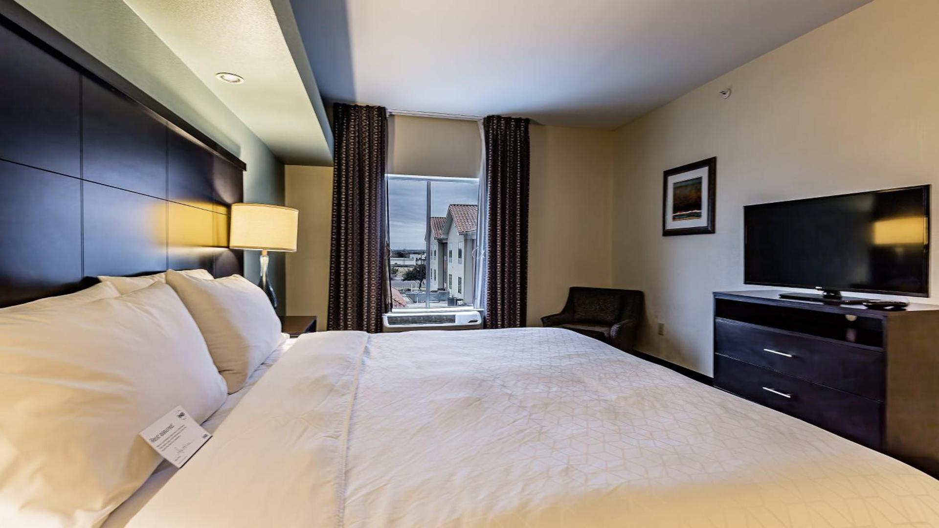 Staybridge Suites Laredo by IHG photo 33