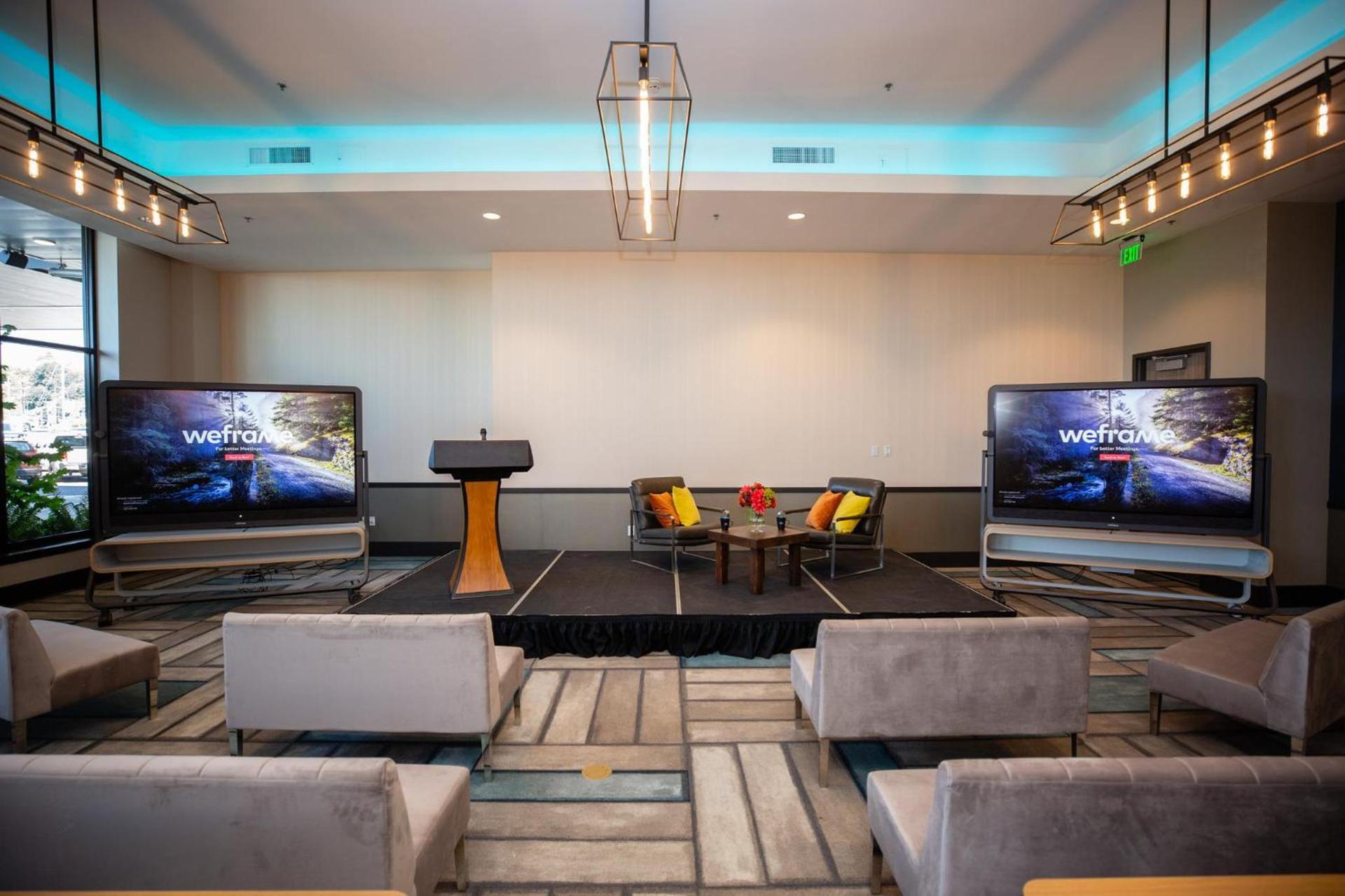 Hotel Indigo Seattle Everett Waterfront Place by IHG photo 91