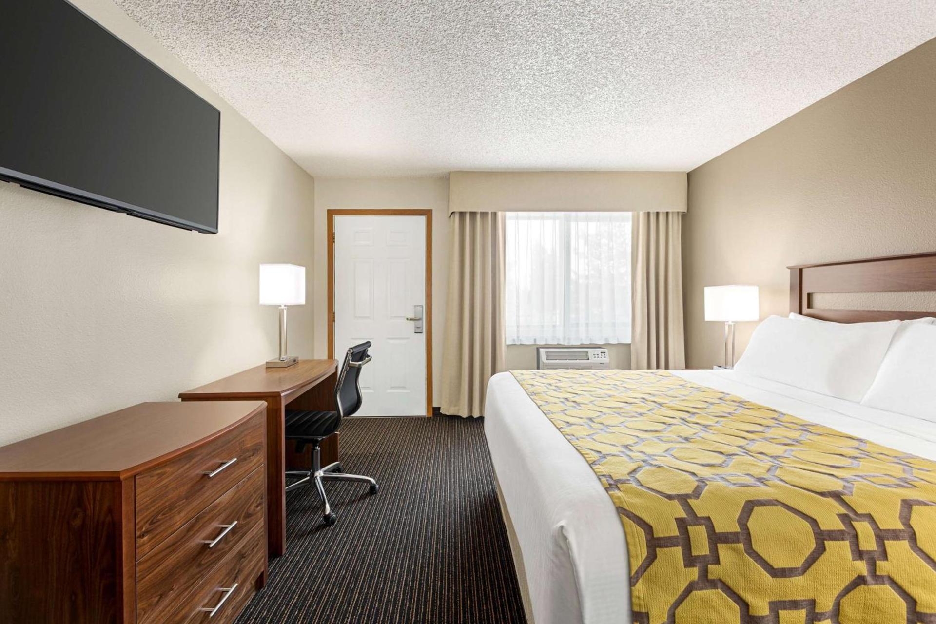 Baymont by Wyndham Whitefish photo 11