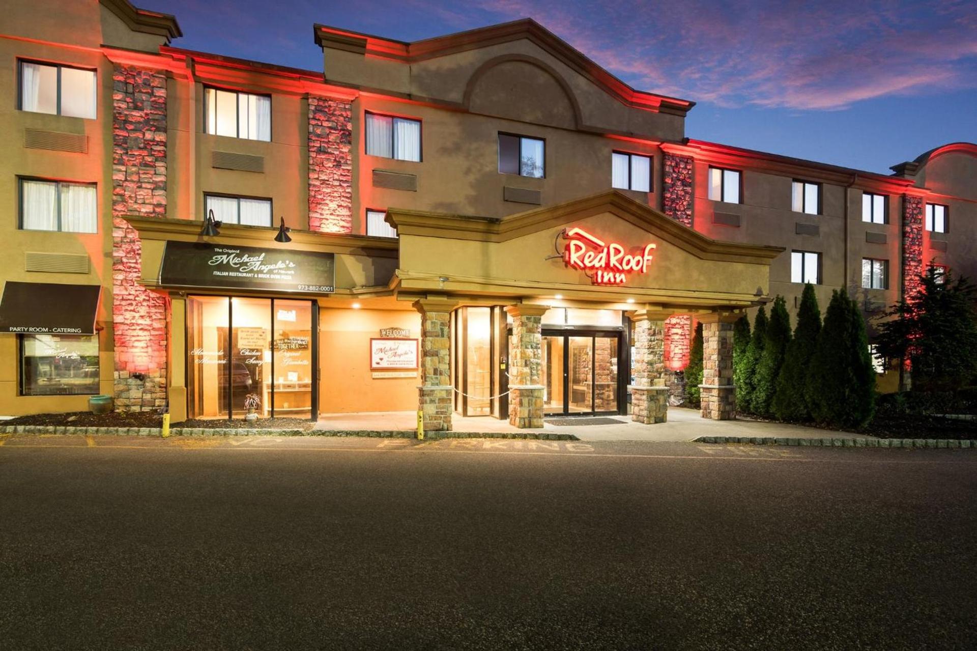 Red Roof Inn Fairfield photo 6