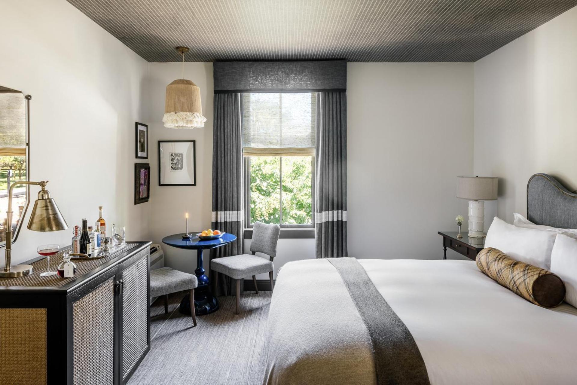 The Madrona photo 20