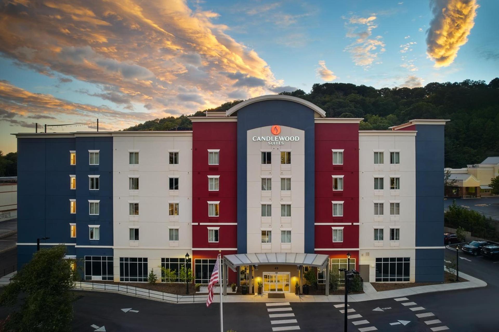 Candlewood Suites - Asheville Downtown by IHG photo 25