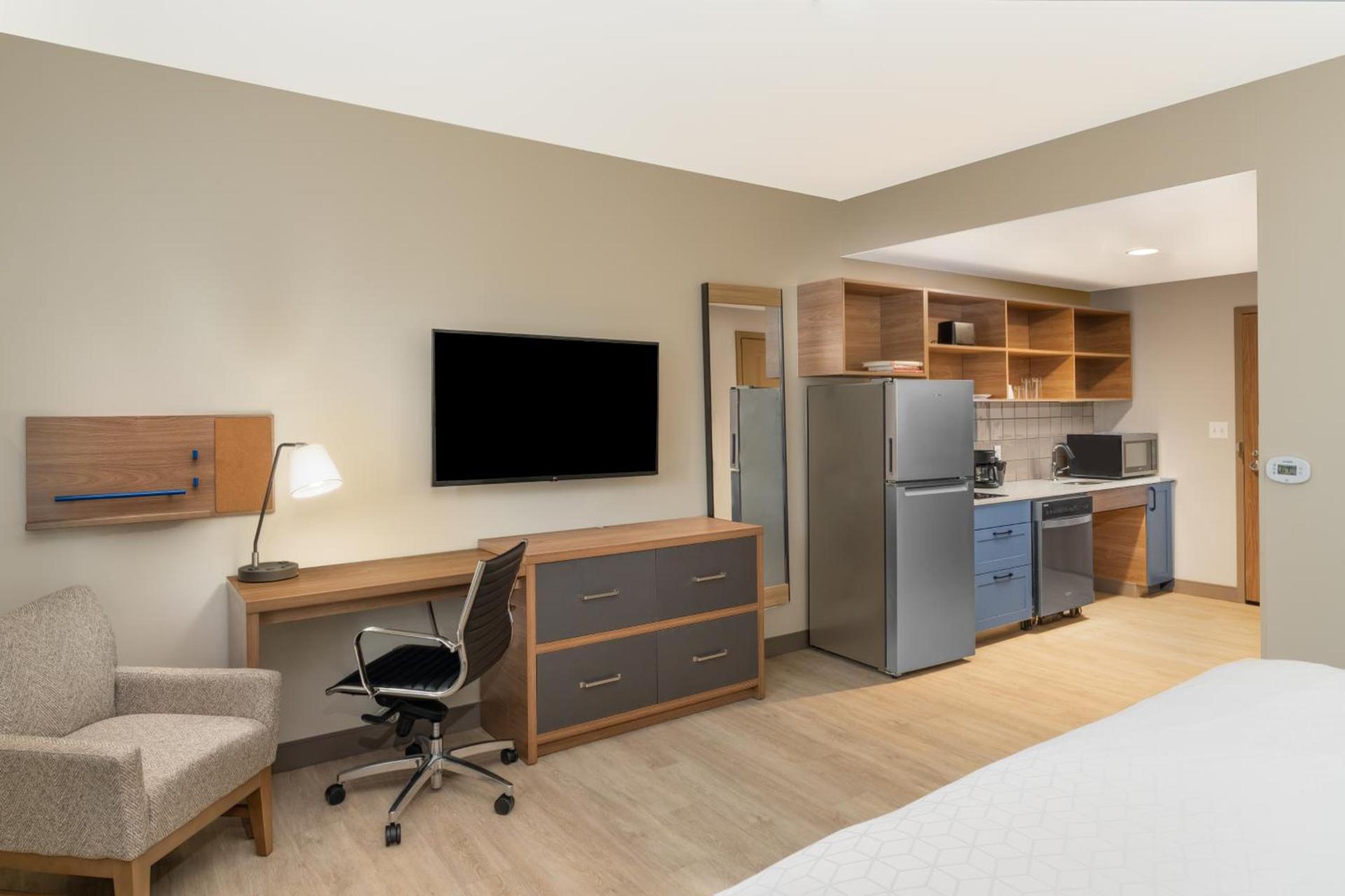 Candlewood Suites - Asheville Downtown by IHG photo 55
