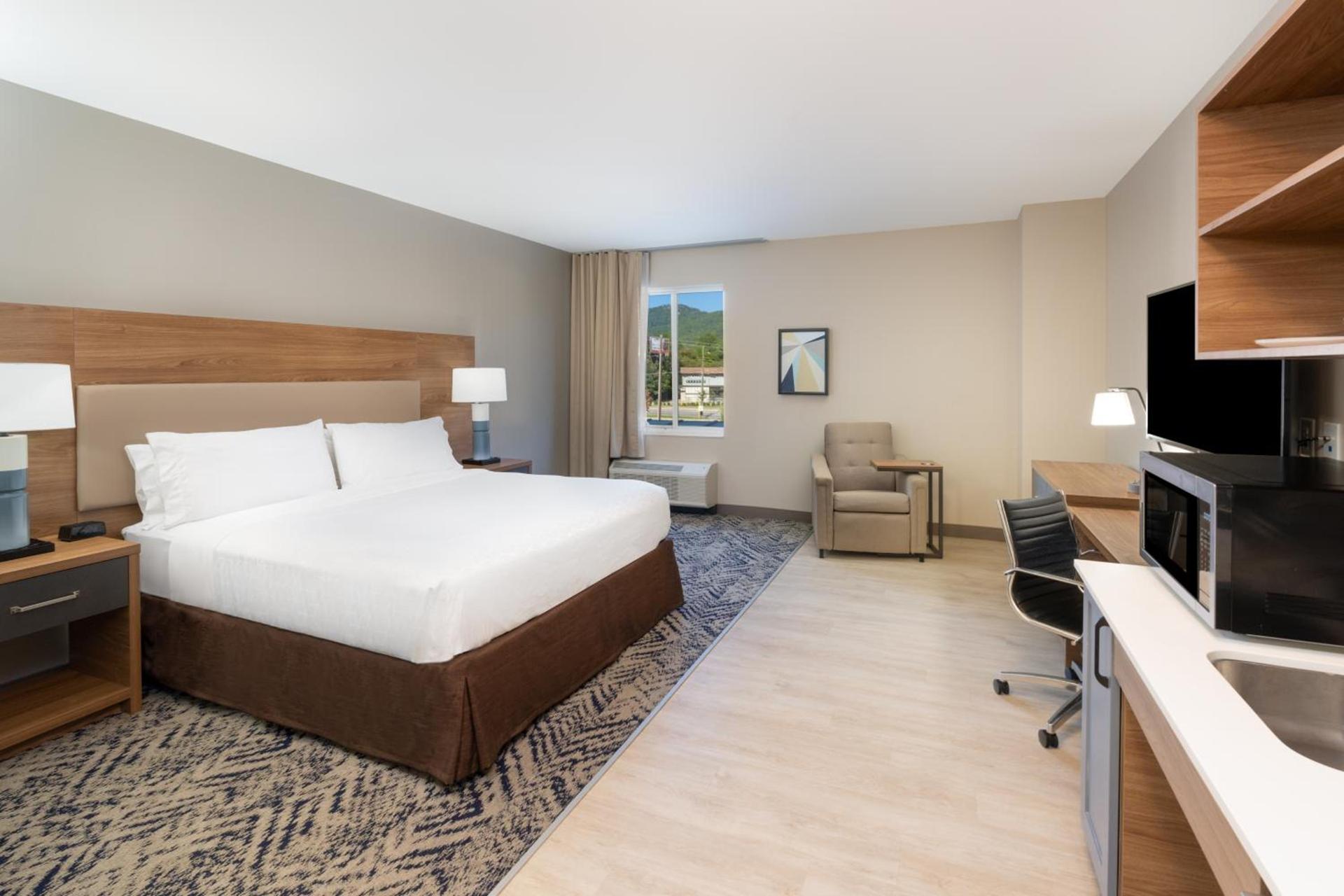 Candlewood Suites - Asheville Downtown by IHG photo 30