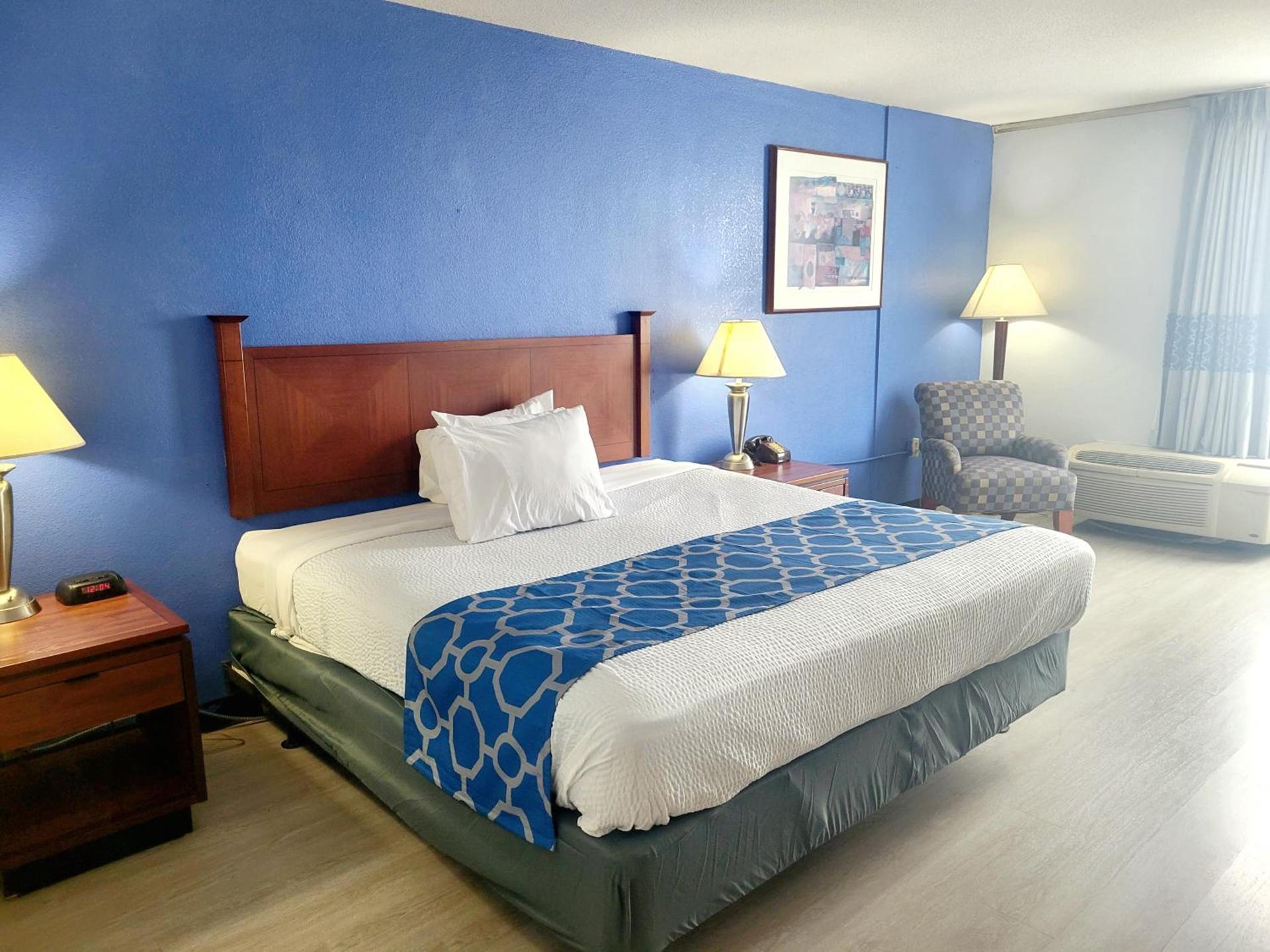 Baymont by Wyndham Hannibal photo 13