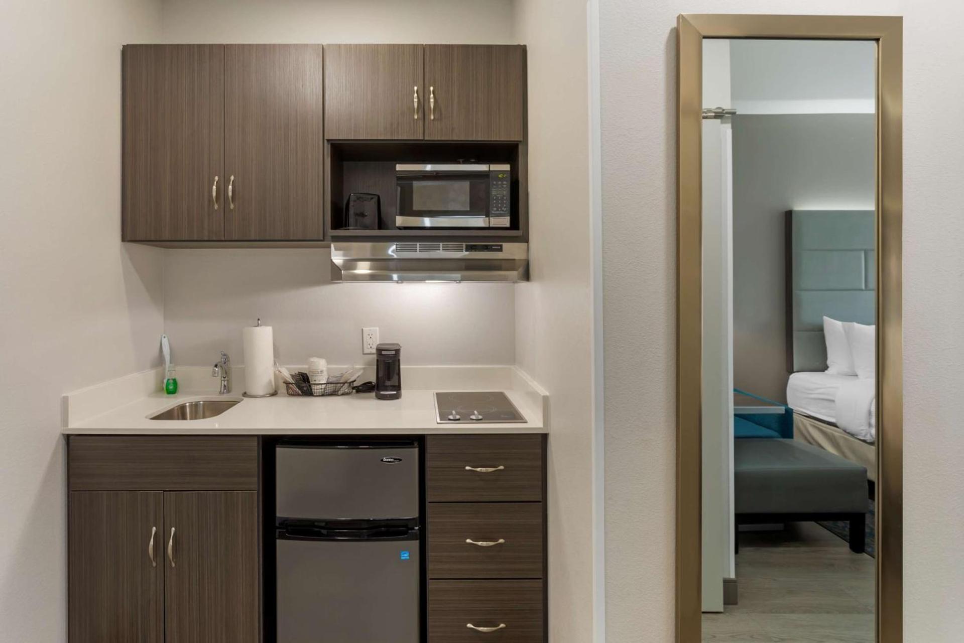 Best Western Plus Executive Residency Nashville Antioch photo 14