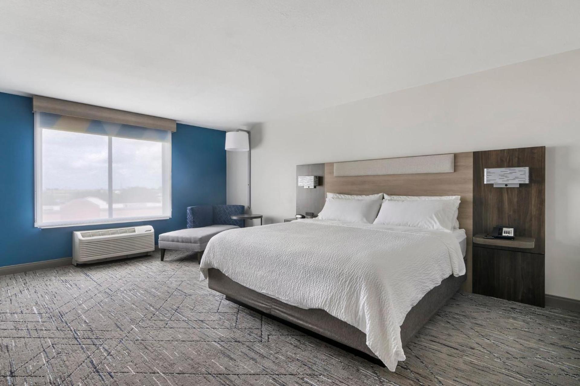 Holiday Inn Express Peru-Lasalle Area by IHG photo 28