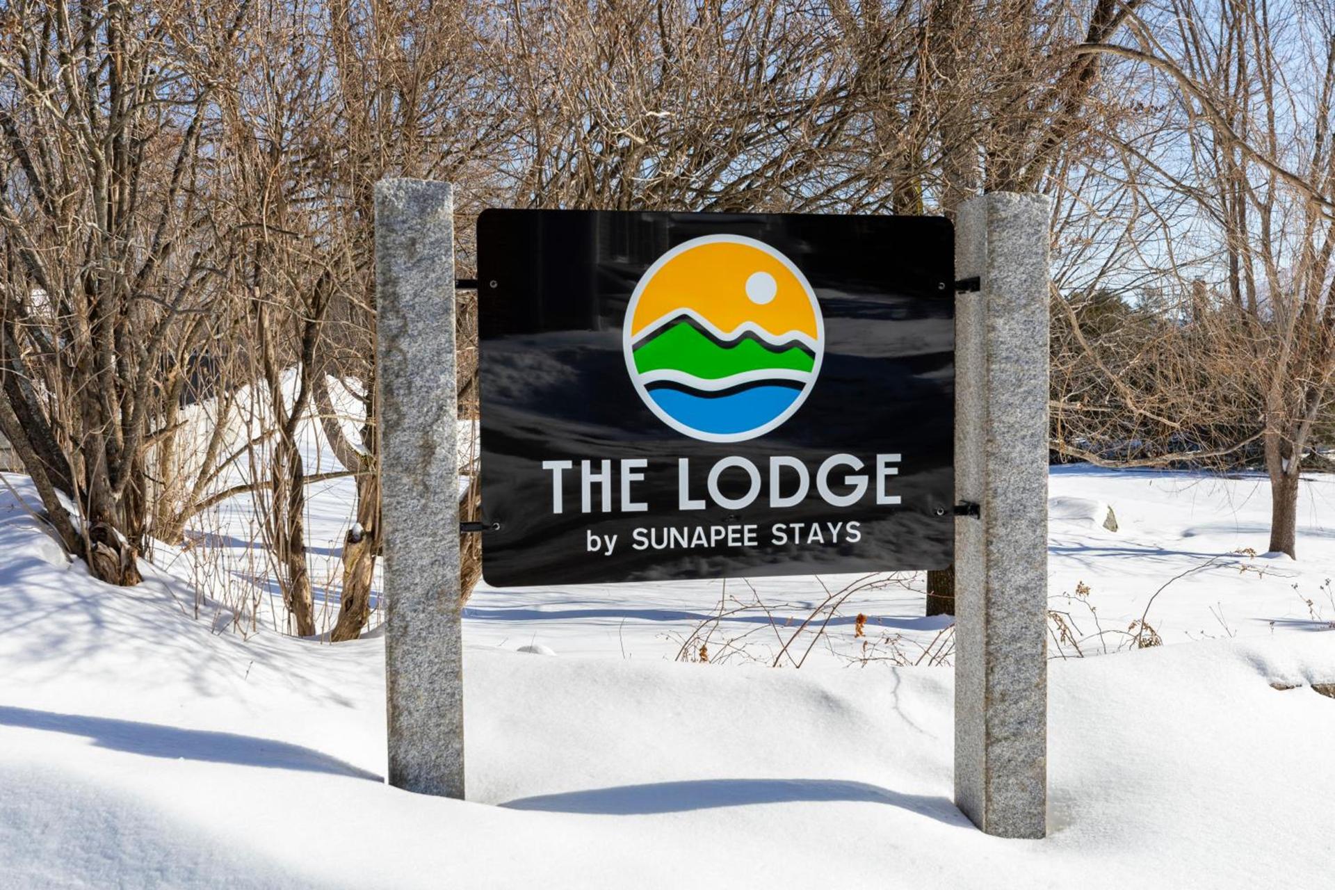 The Lodge by Sunapee Stays photo 14