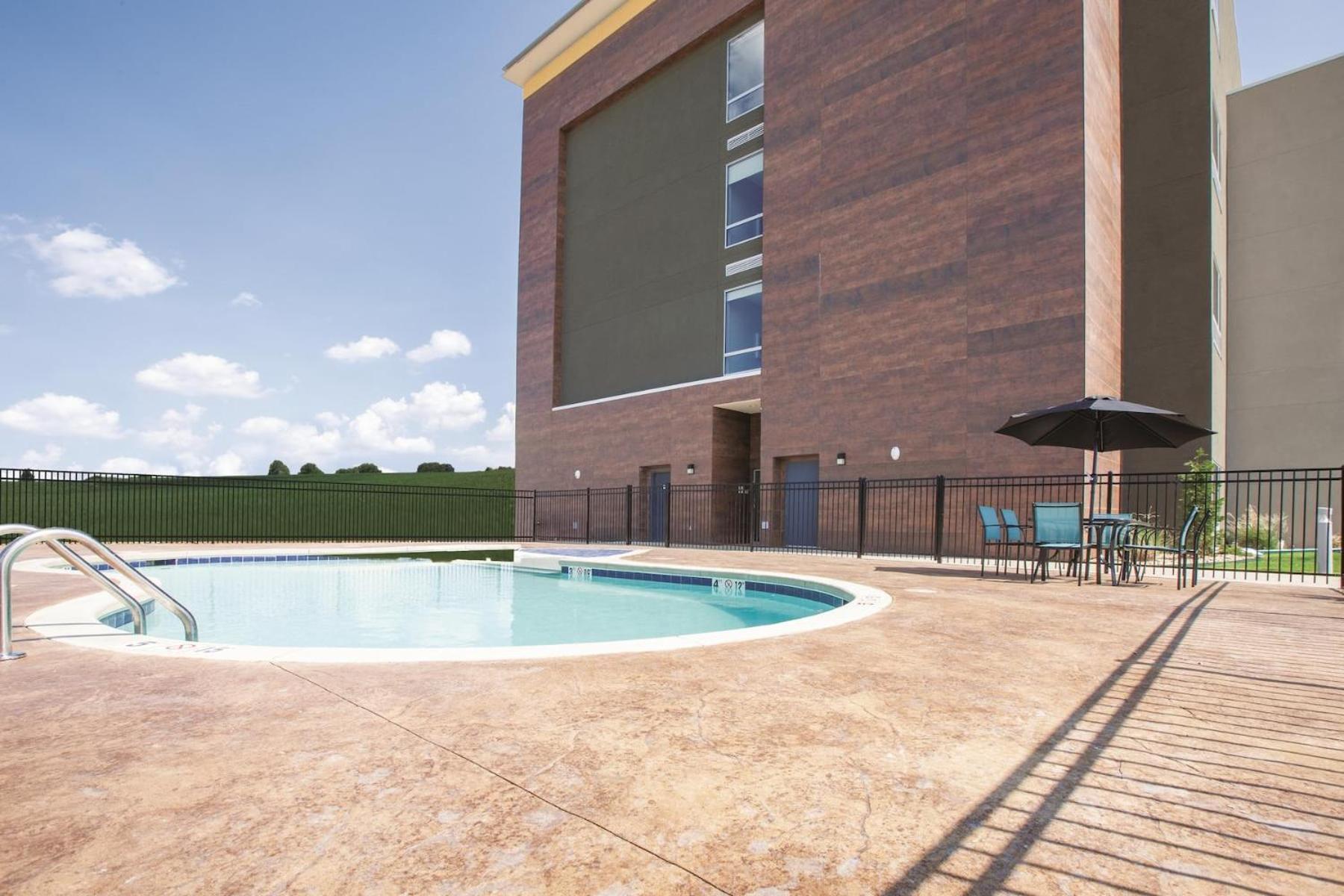 La Quinta by Wyndham Tulsa Broken Arrow photo 35