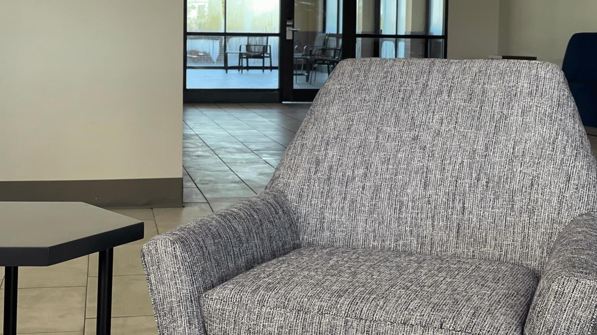 Holiday Inn Express Big Rapids by IHG photo 4