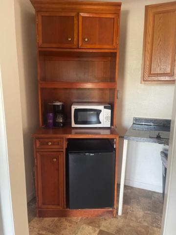 ANS INN & SUITES photo 42