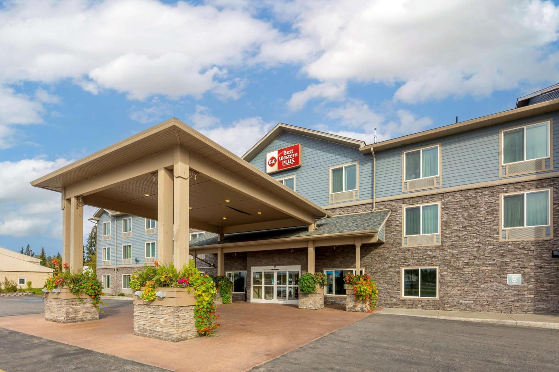 Best Western Plus Chena River Lodge photo 26