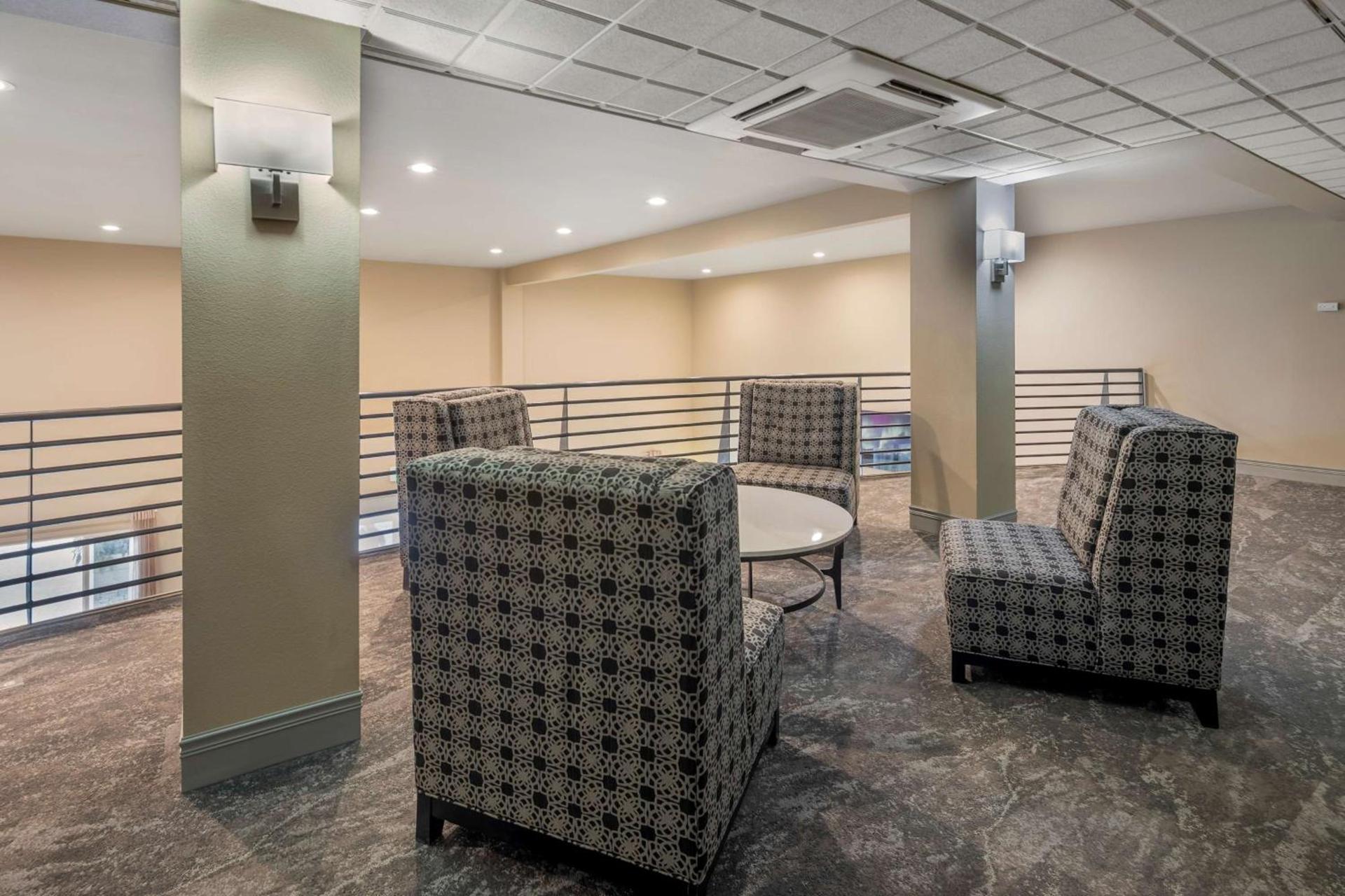 Best Western Plus Chena River Lodge photo 35