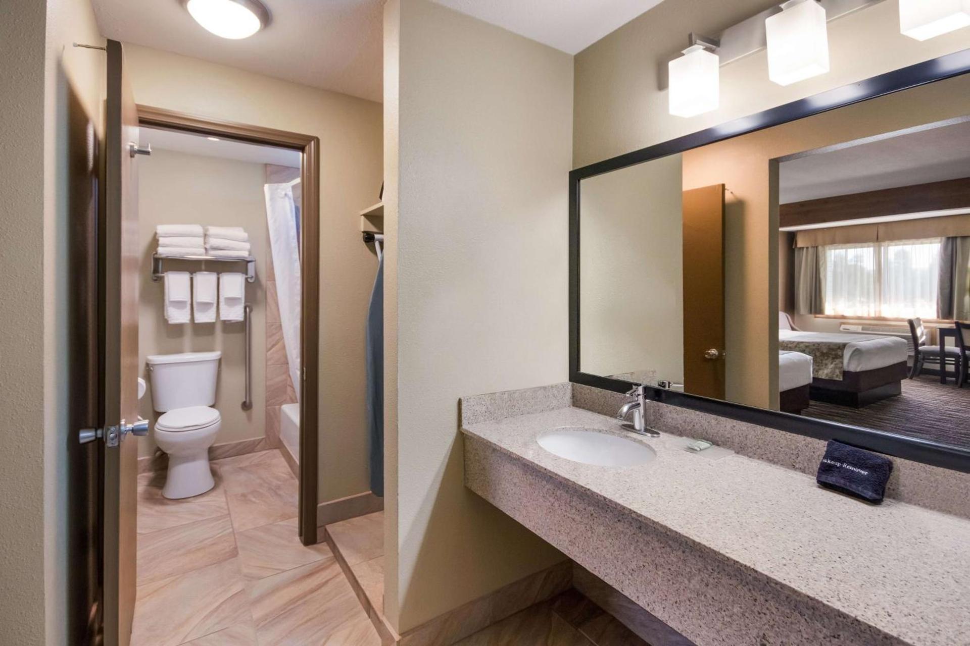 Best Western Weston Inn photo 24