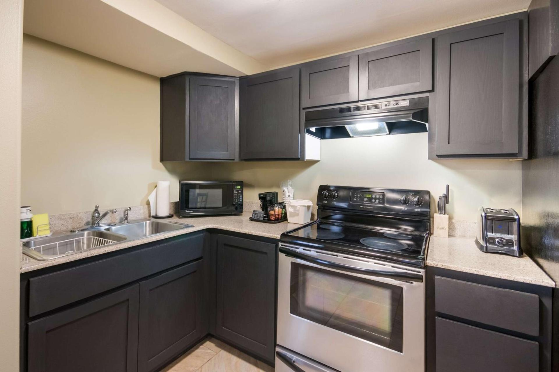 Best Western Weston Inn photo 8