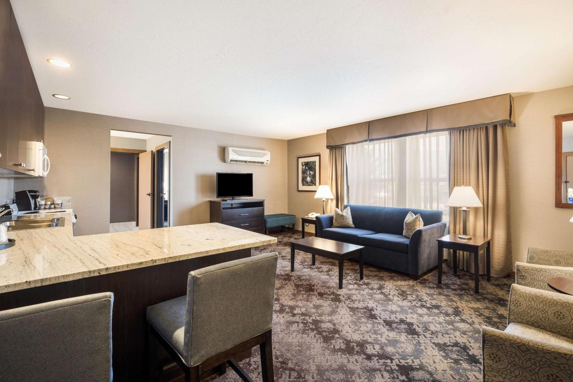 Best Western Windsor Inn photo 33