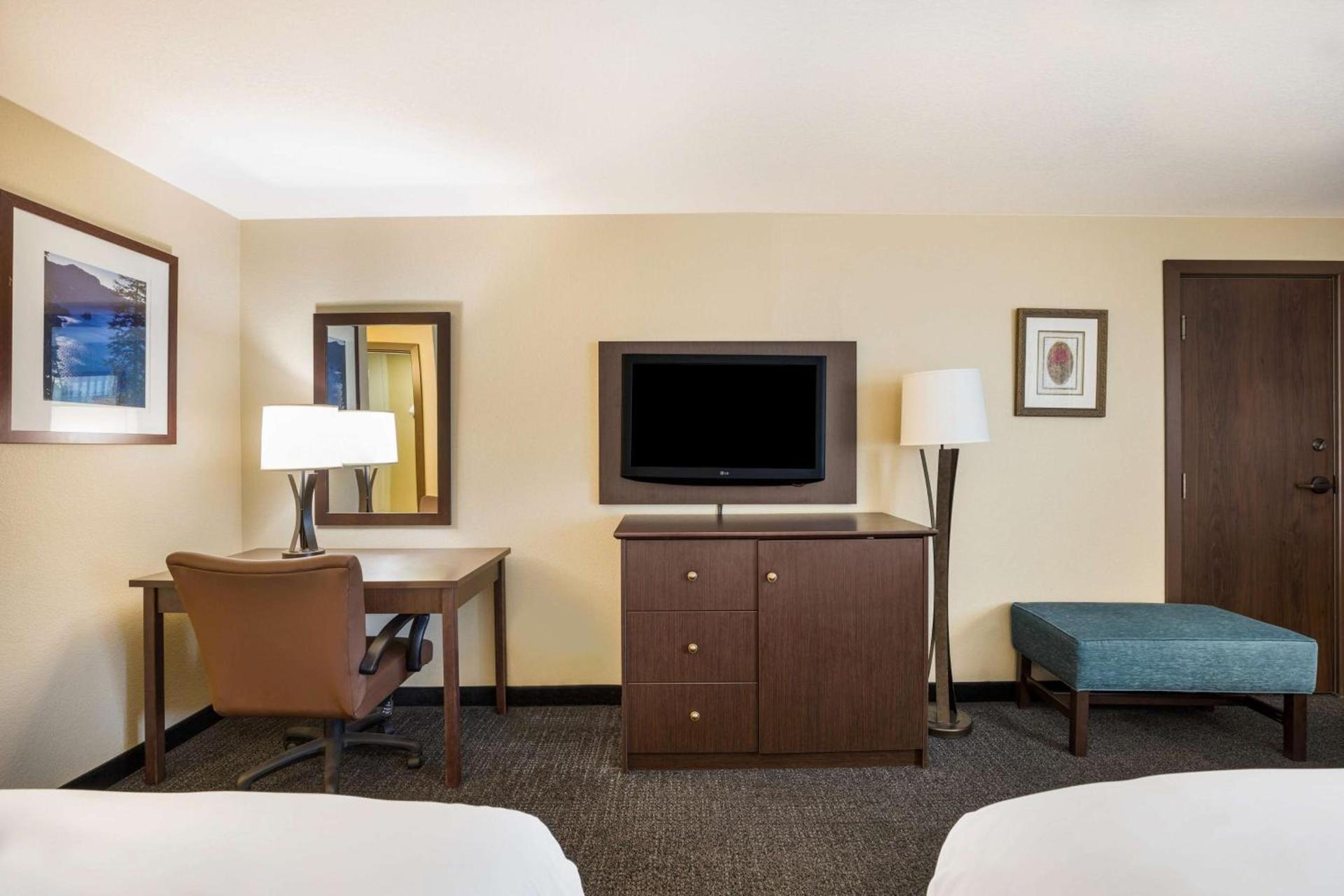 Best Western Windsor Inn photo 21