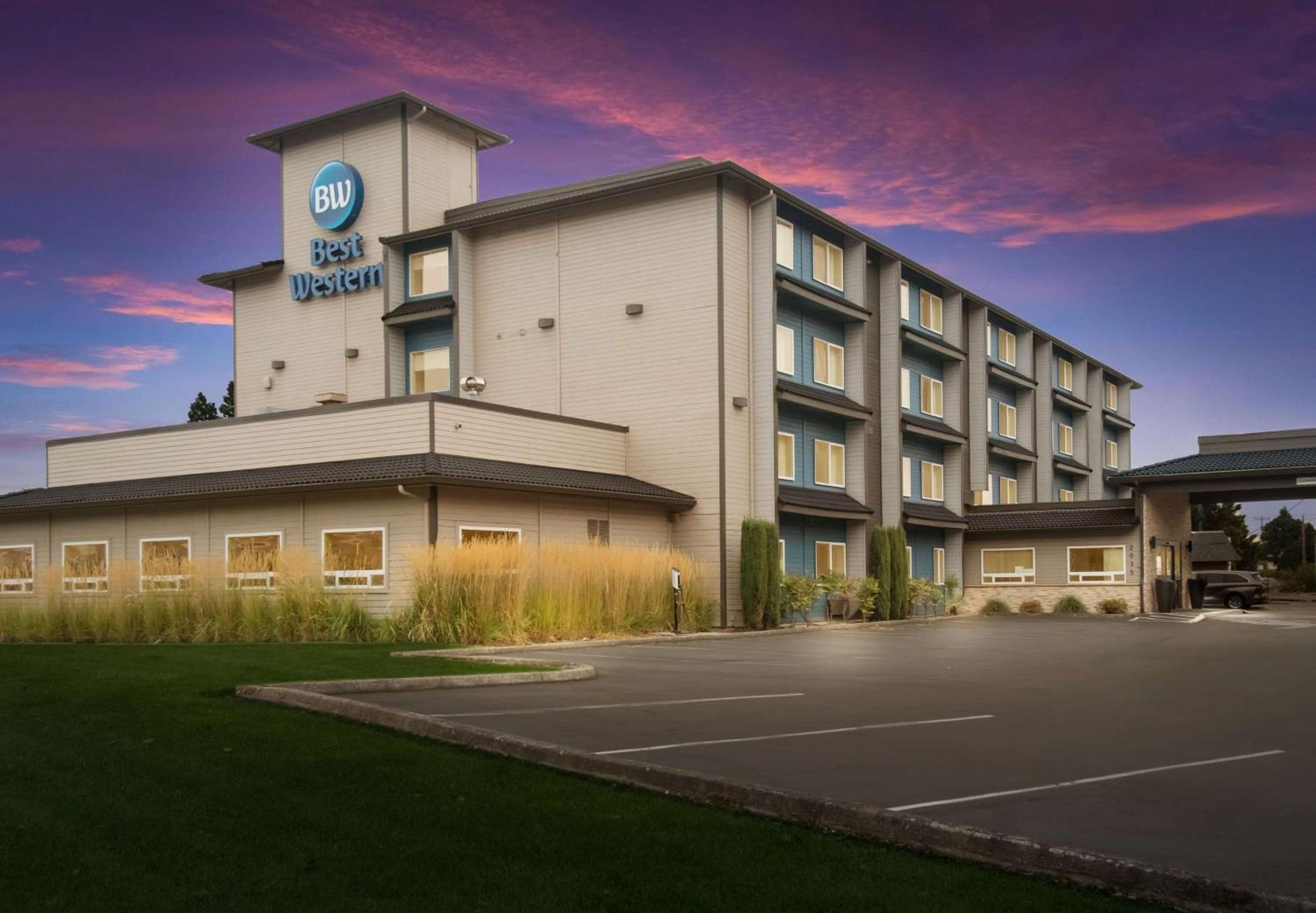 Best Western McMinnville Inn photo 2