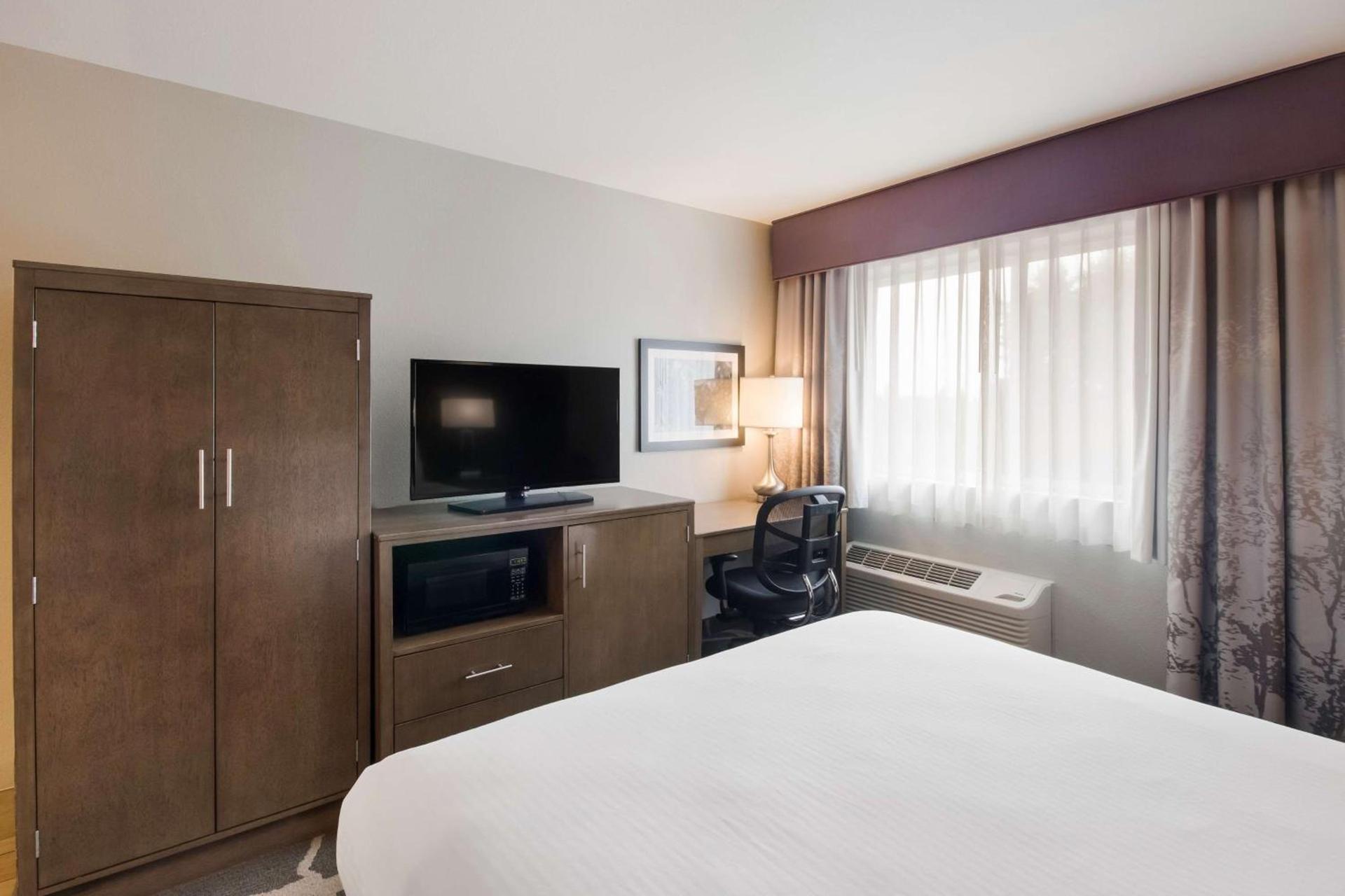 Best Western McMinnville Inn photo 13