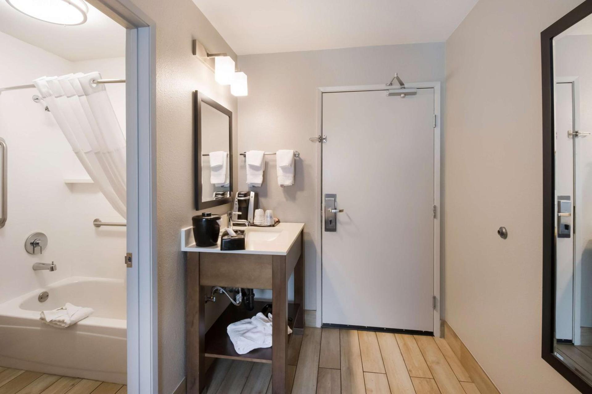 Best Western McMinnville Inn photo 15