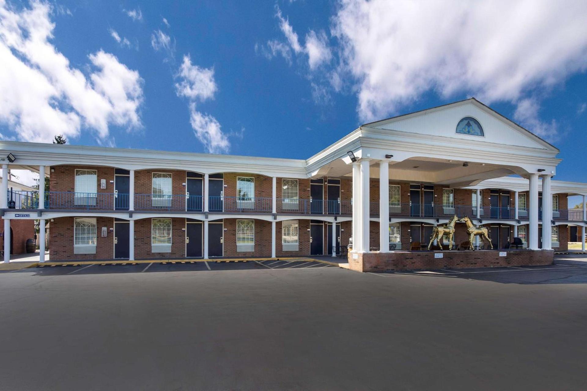 SureStay Hotel by Best Western Bardstown General Nelson photo 33