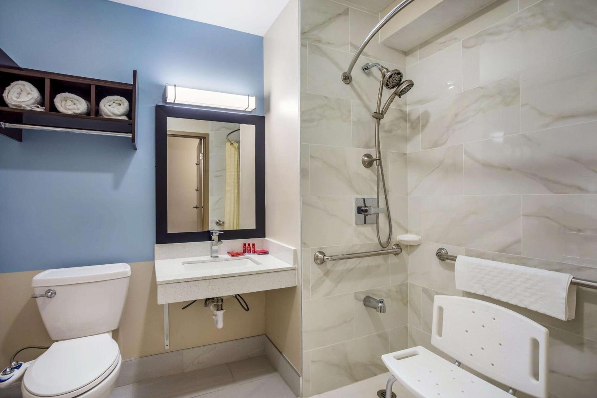 SureStay Hotel by Best Western Bardstown General Nelson photo 13