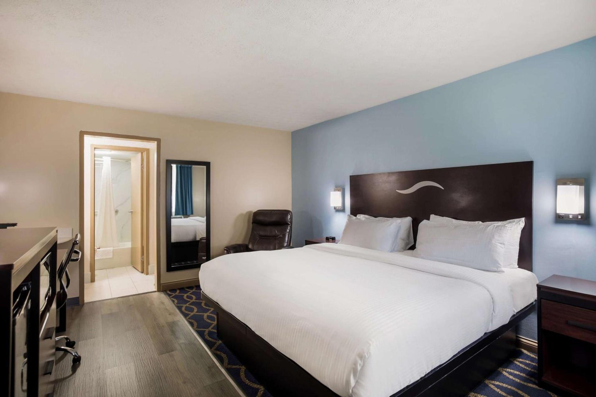 SureStay Hotel by Best Western Bardstown General Nelson photo 24