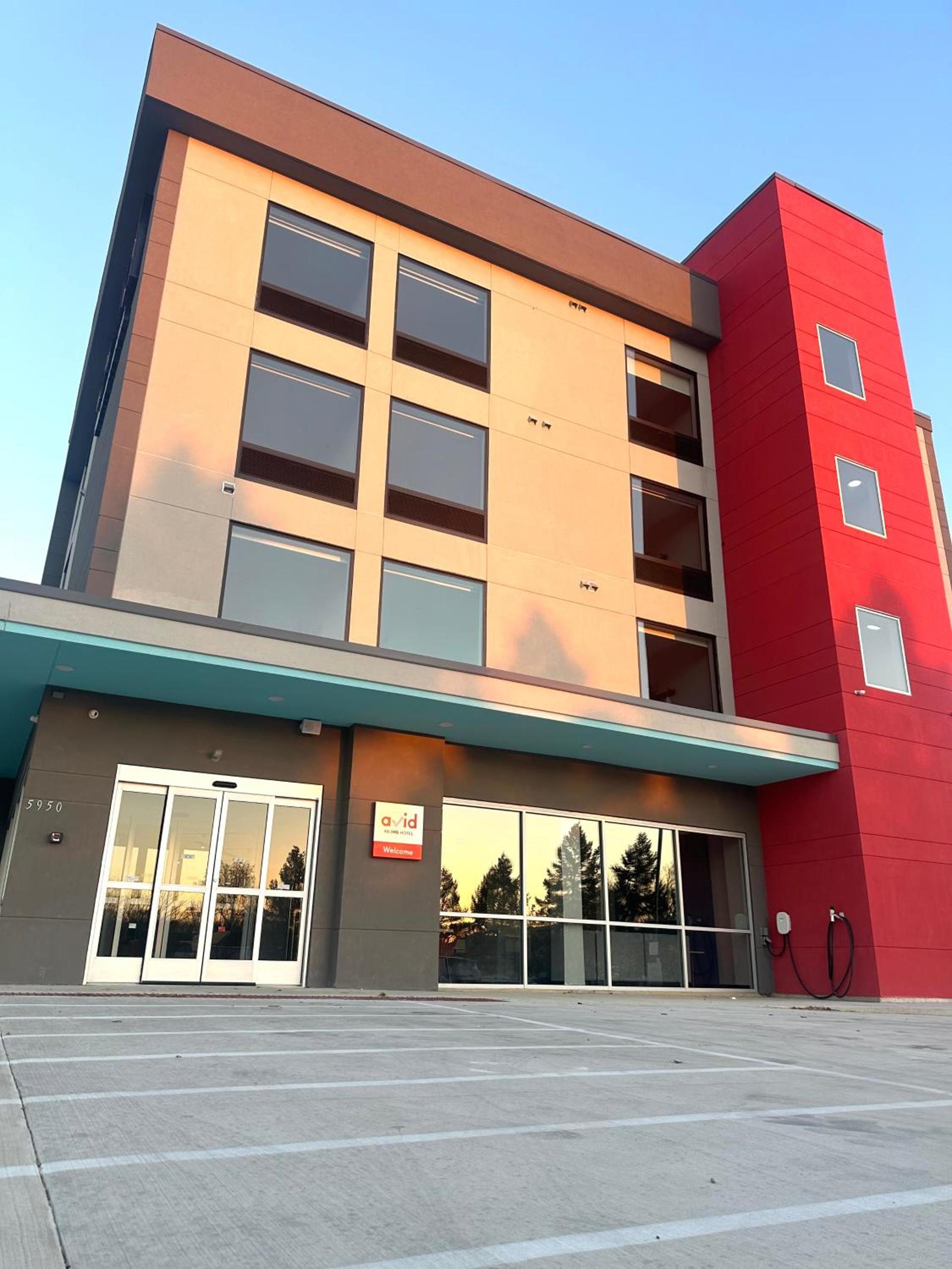AVID Hotels - Fort Wayne North by IHG photo 4