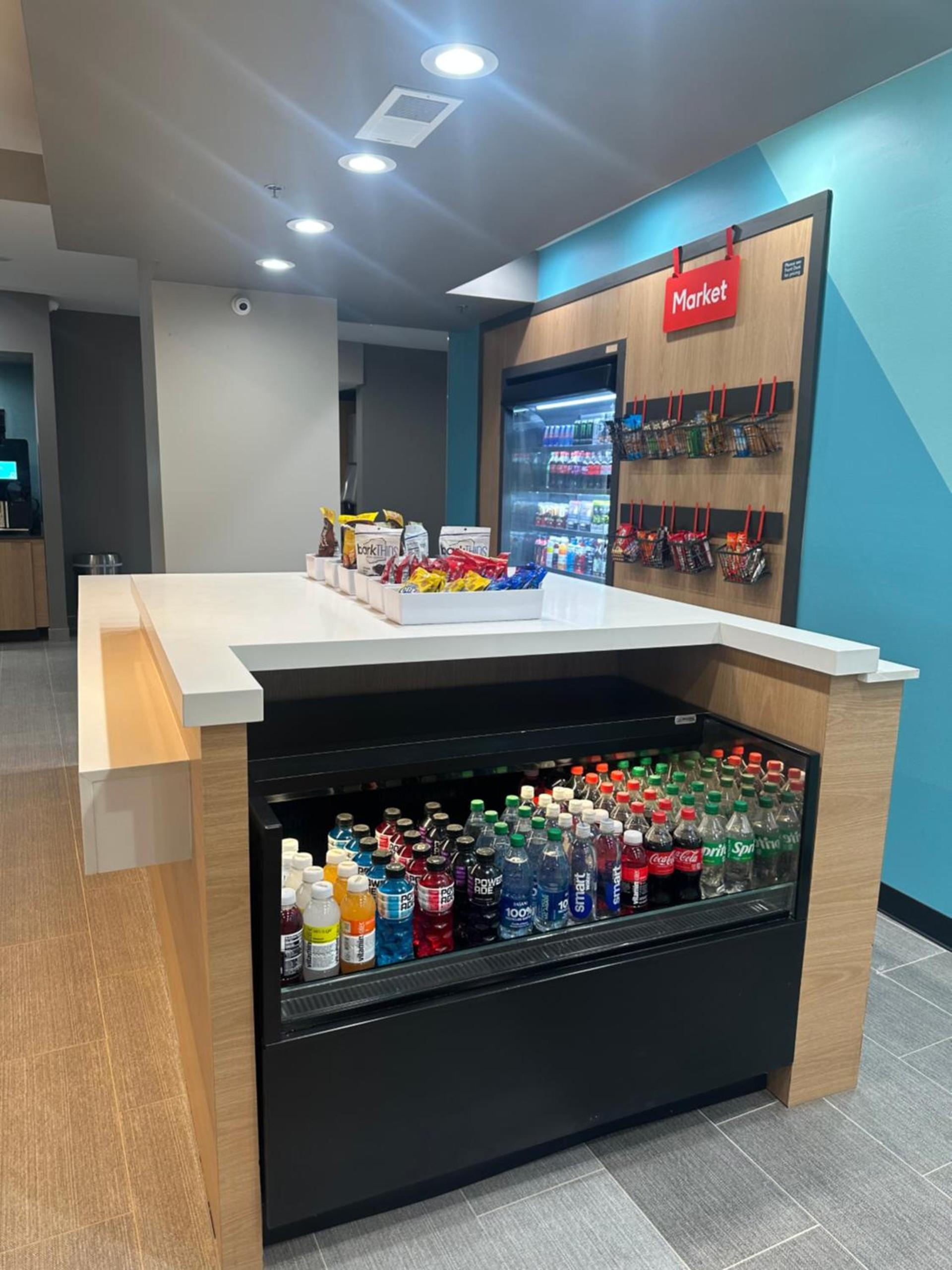 AVID Hotels - Fort Wayne North by IHG photo 9