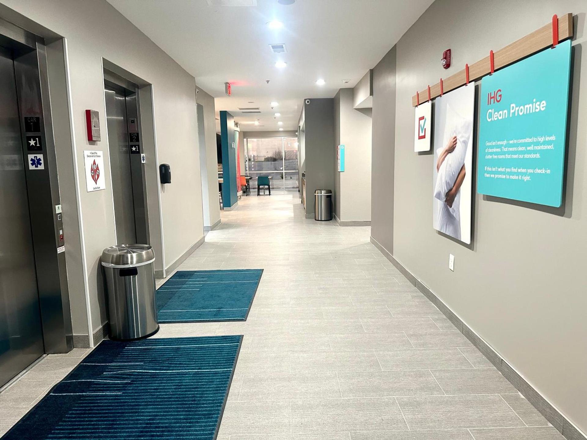 AVID Hotels - Fort Wayne North by IHG photo 17